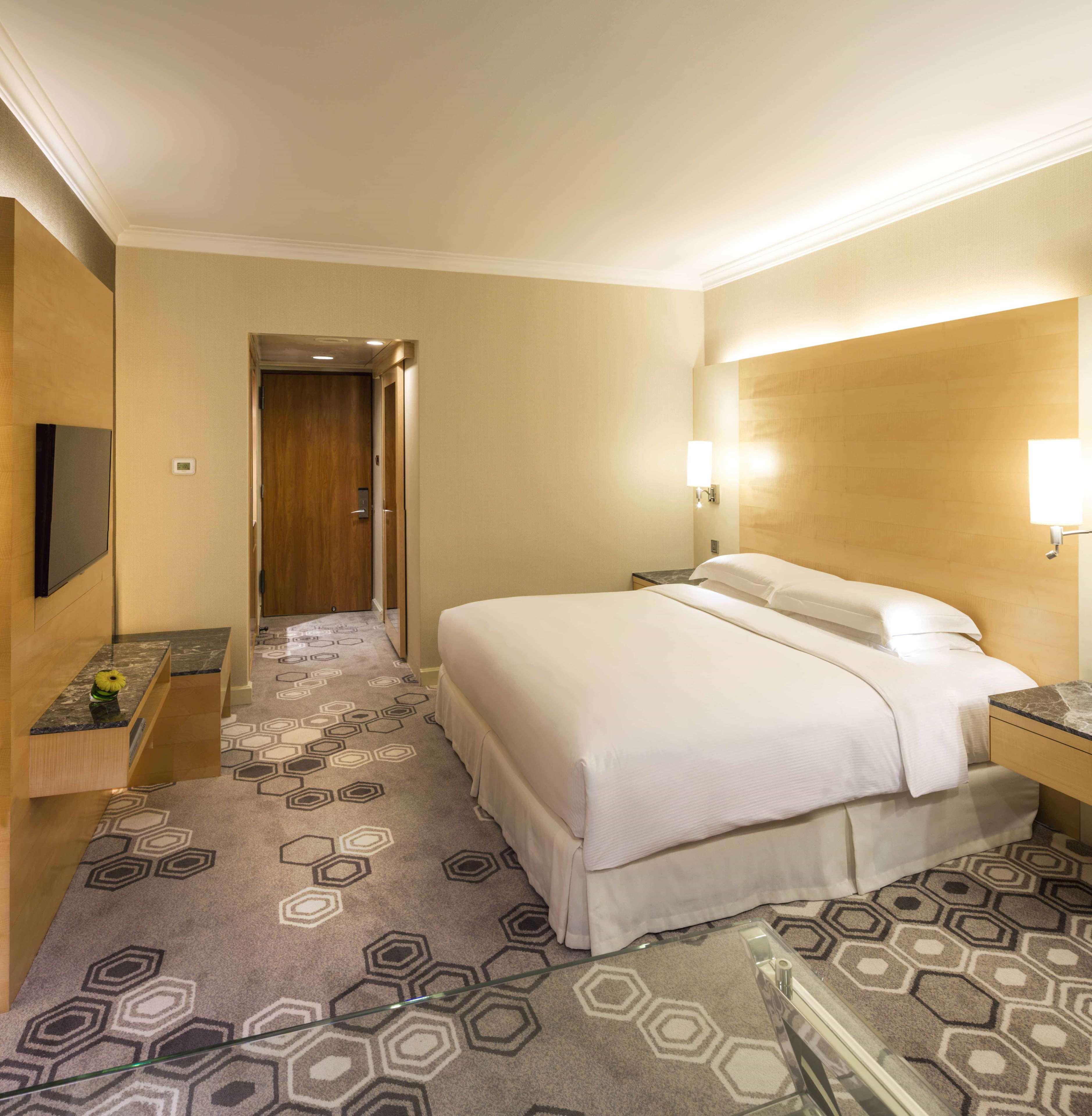 Double Premium King Bed