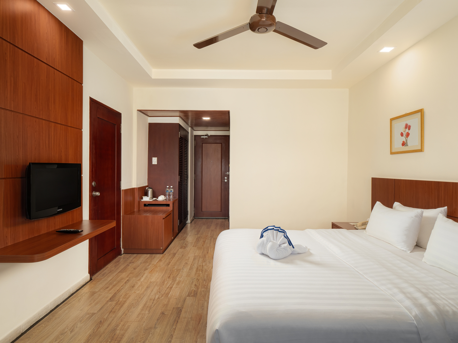 Double or Twin Deluxe