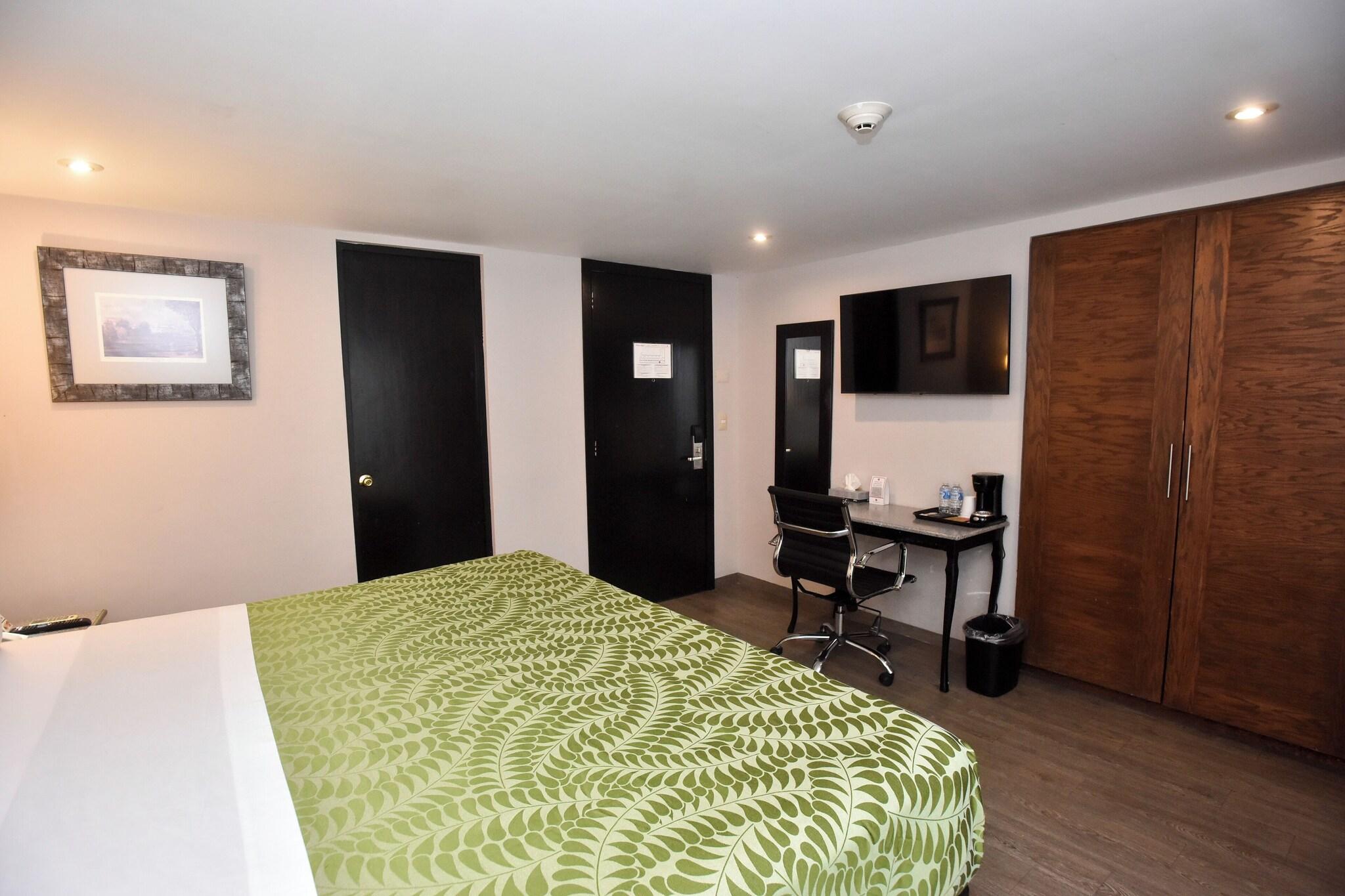 Double Deluxe King Bed