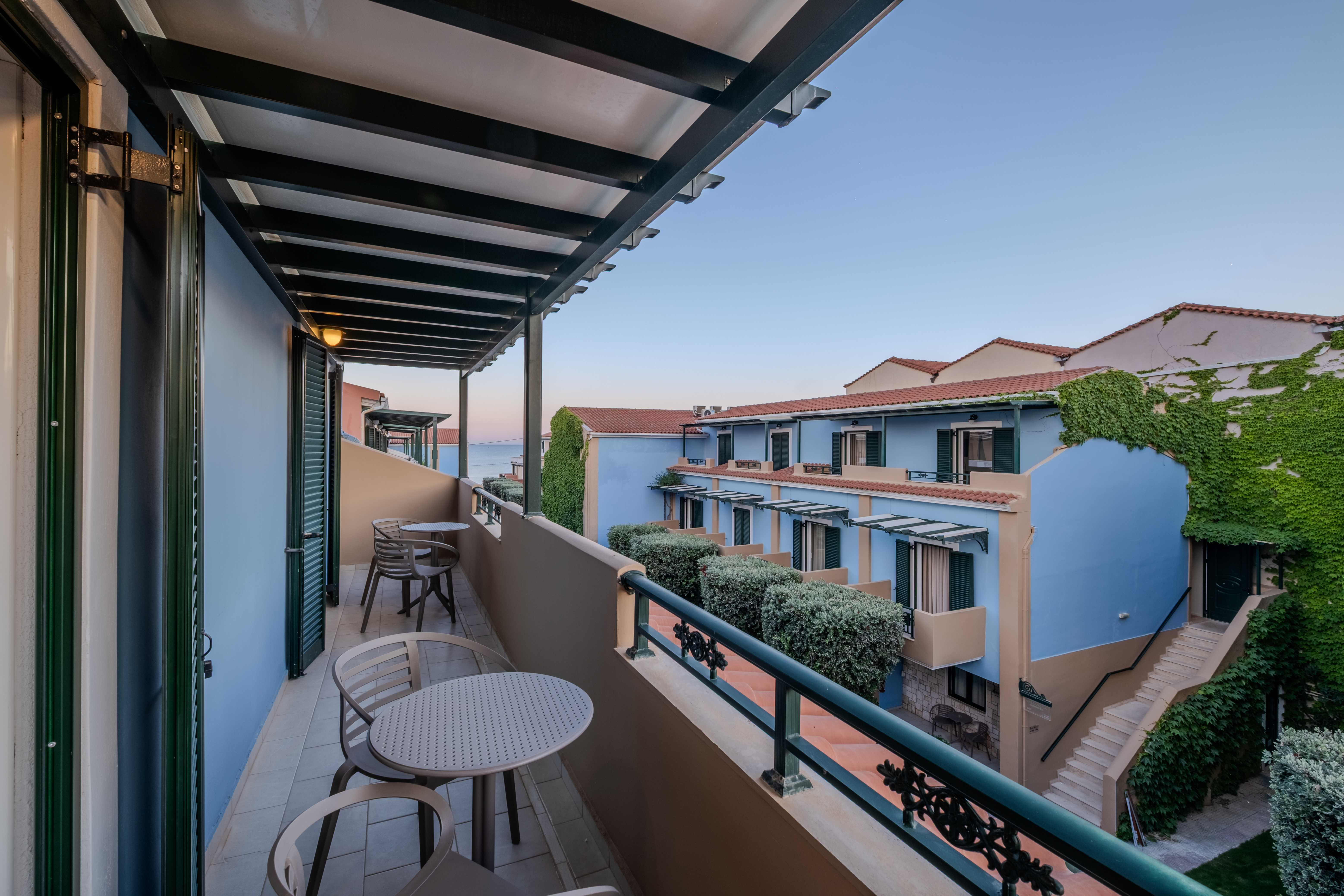 Family Room Superior