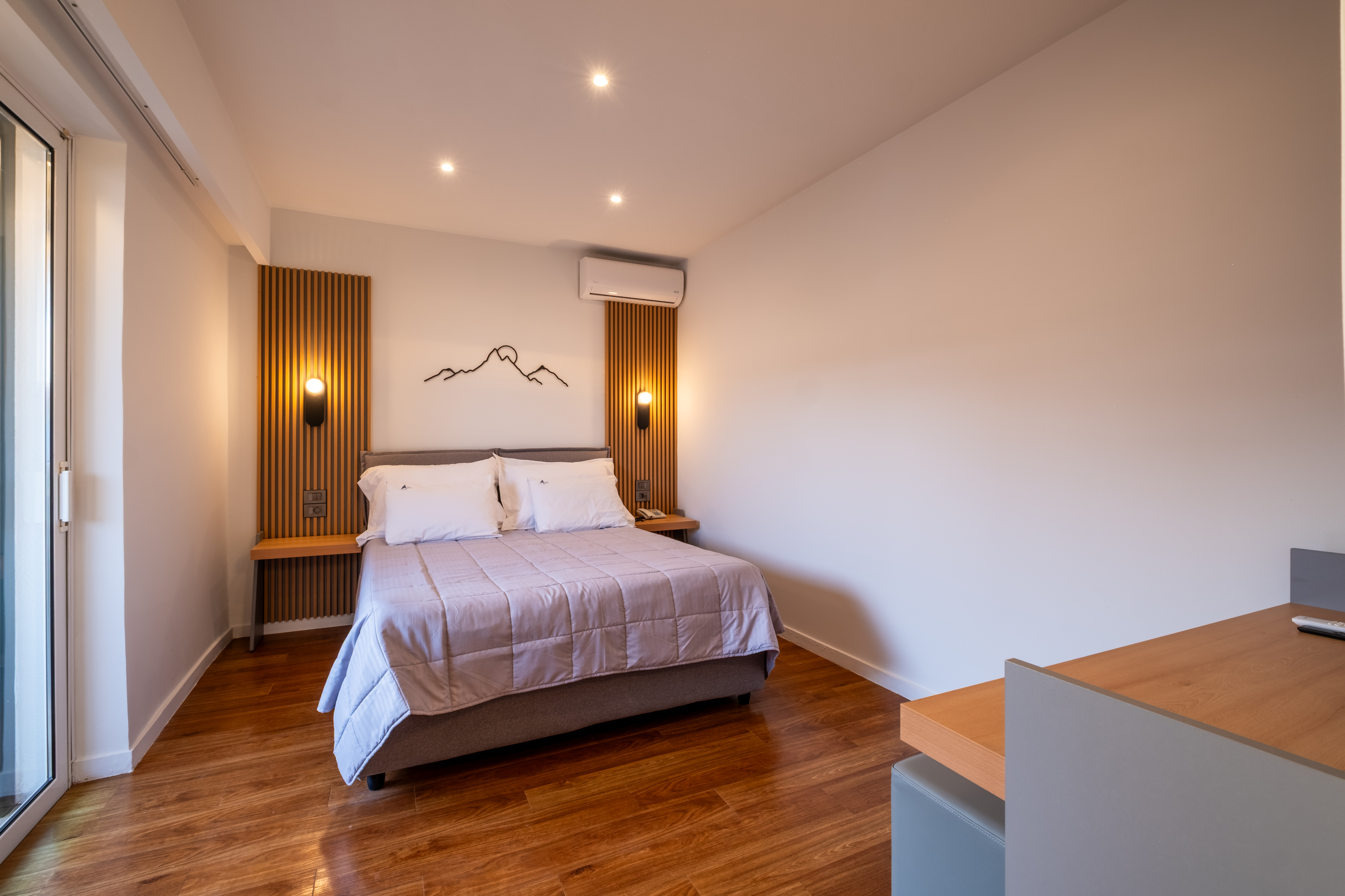 Family Room Superior