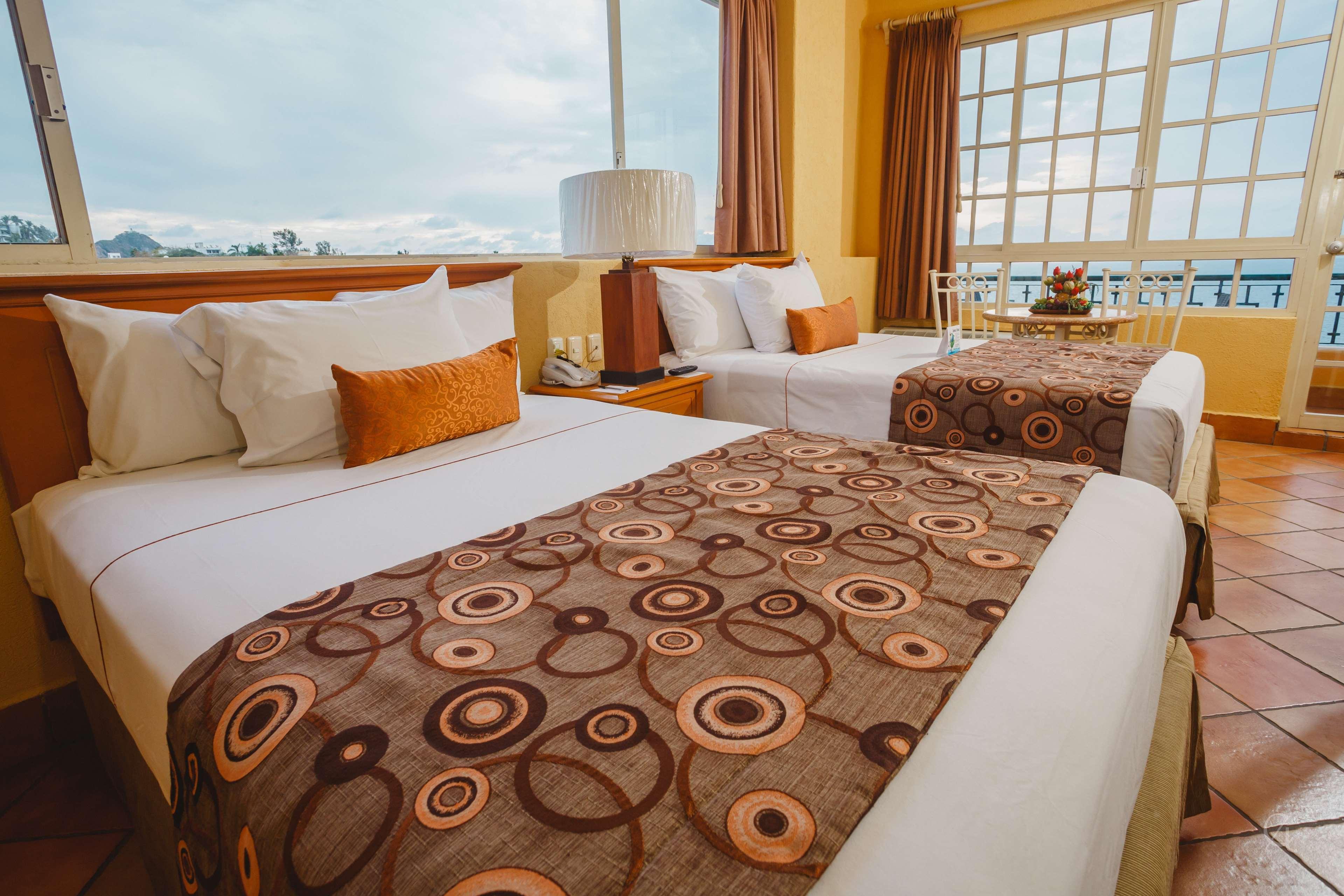 Suite Two Double Beds