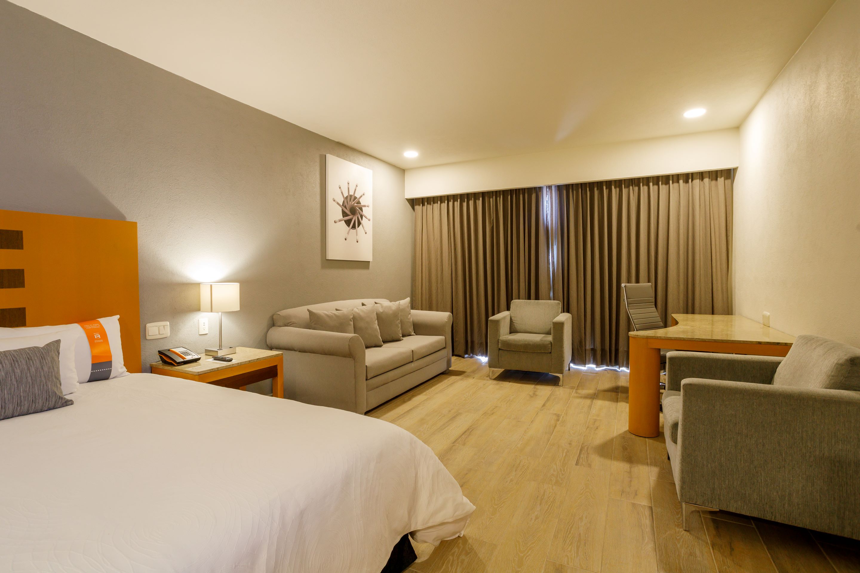 Junior Suite King Size Bed