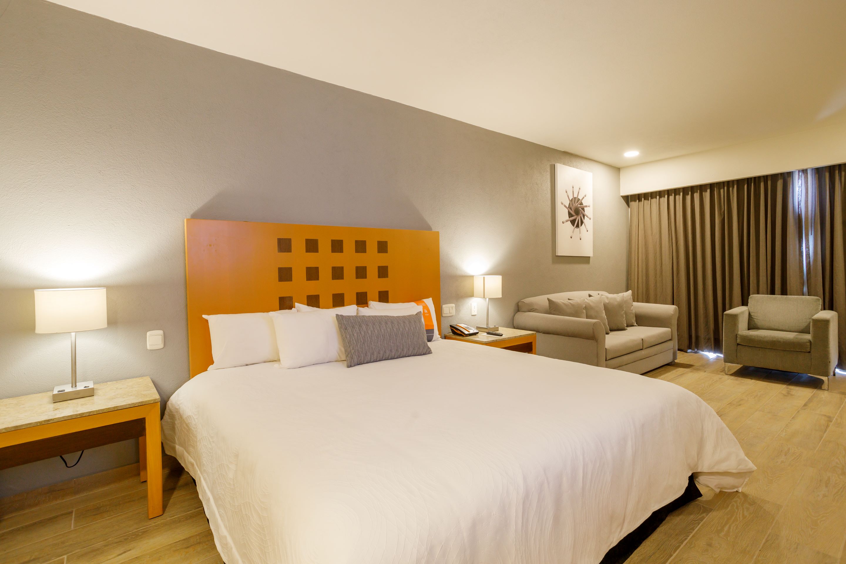 Junior Suite King Size Bed