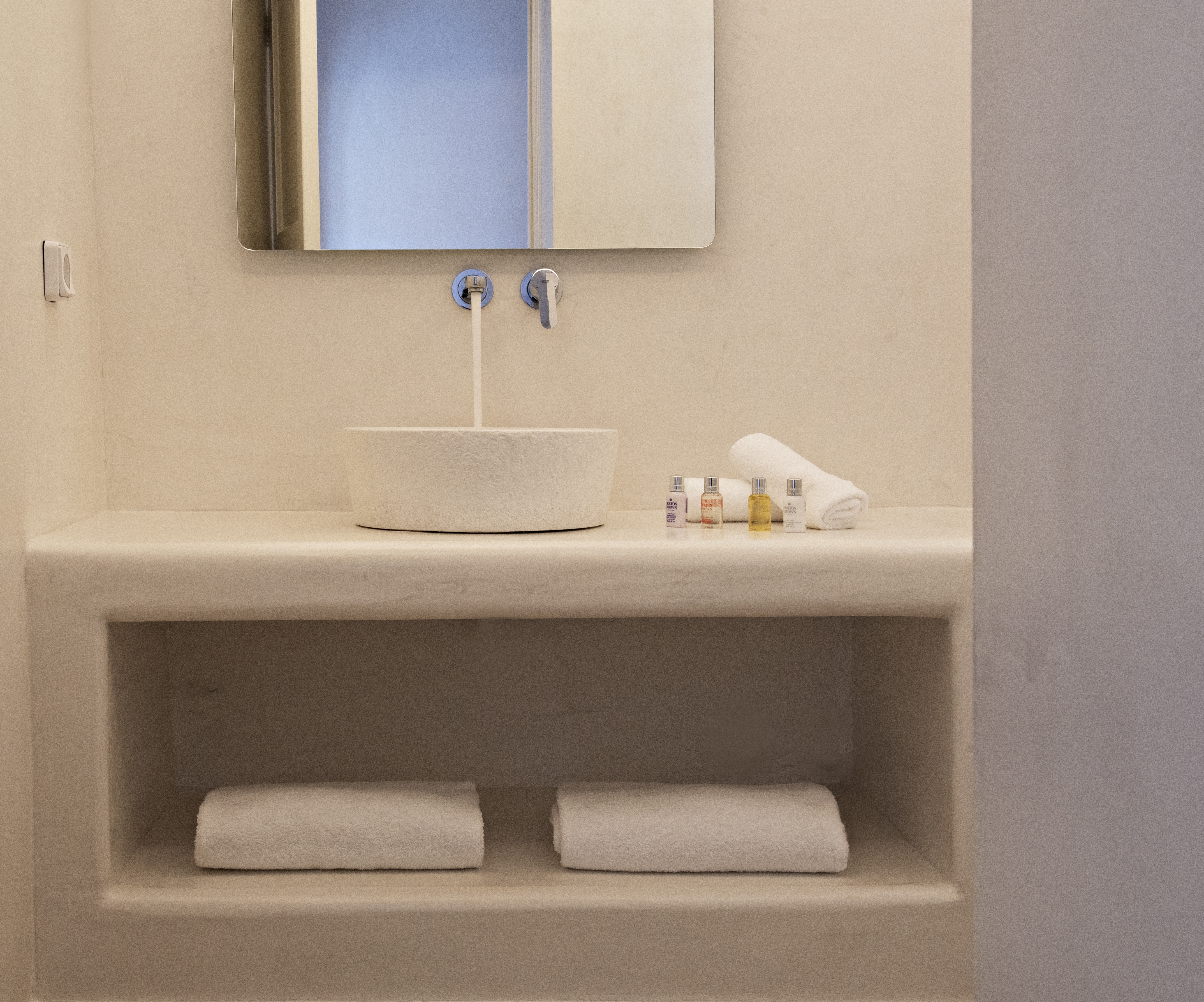 Double or Twin Deluxe