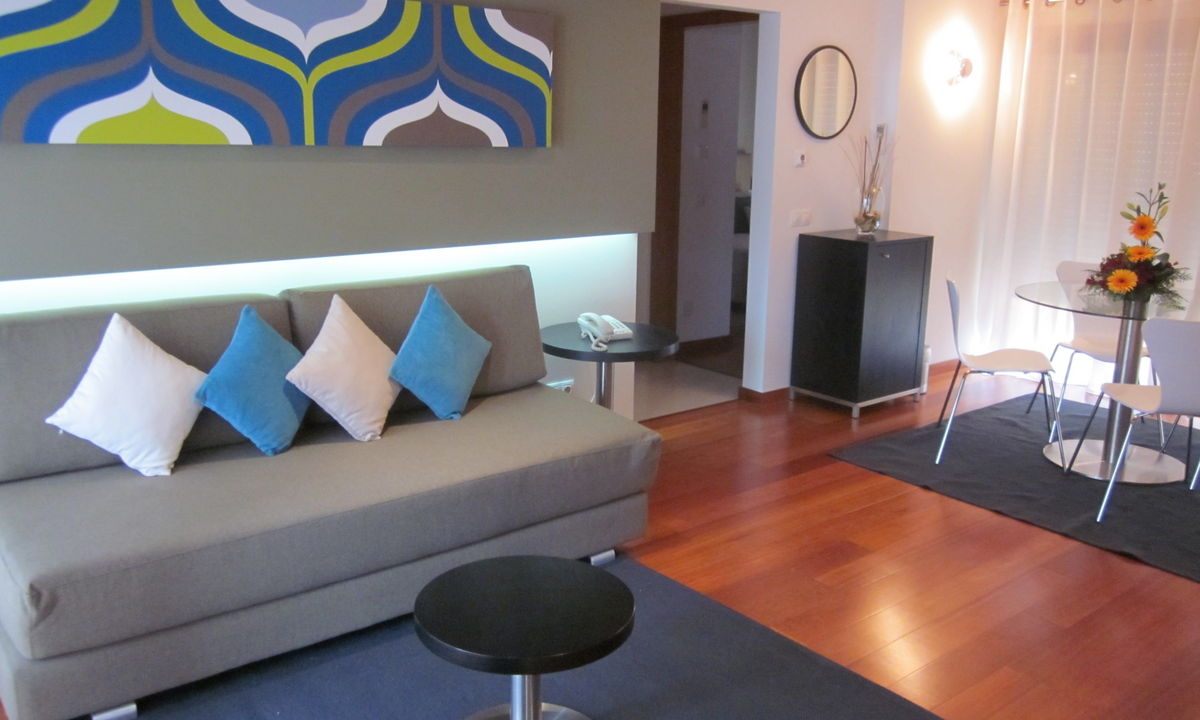 Apartment Pool View One Bedroom