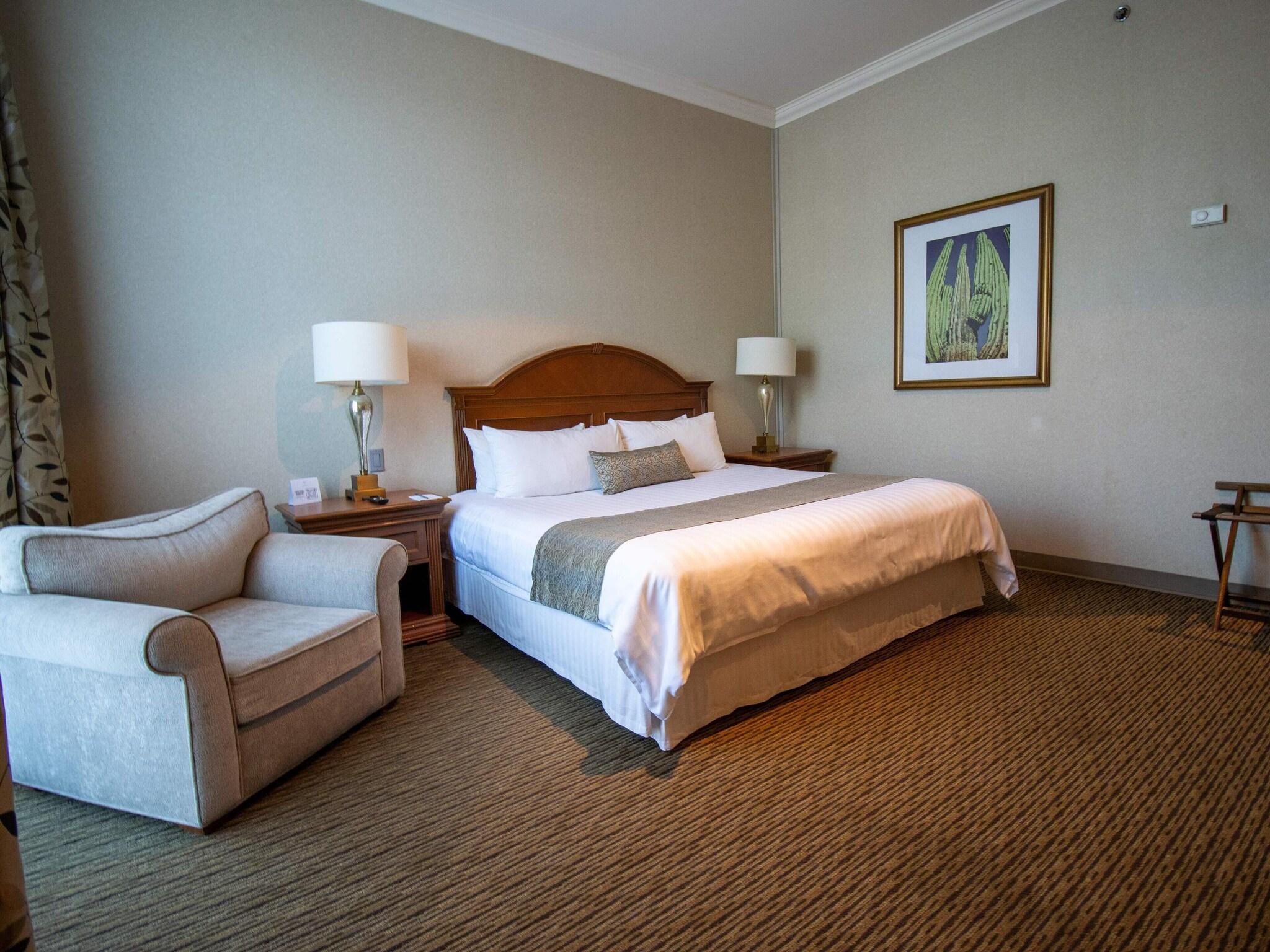 Double Deluxe King Bed