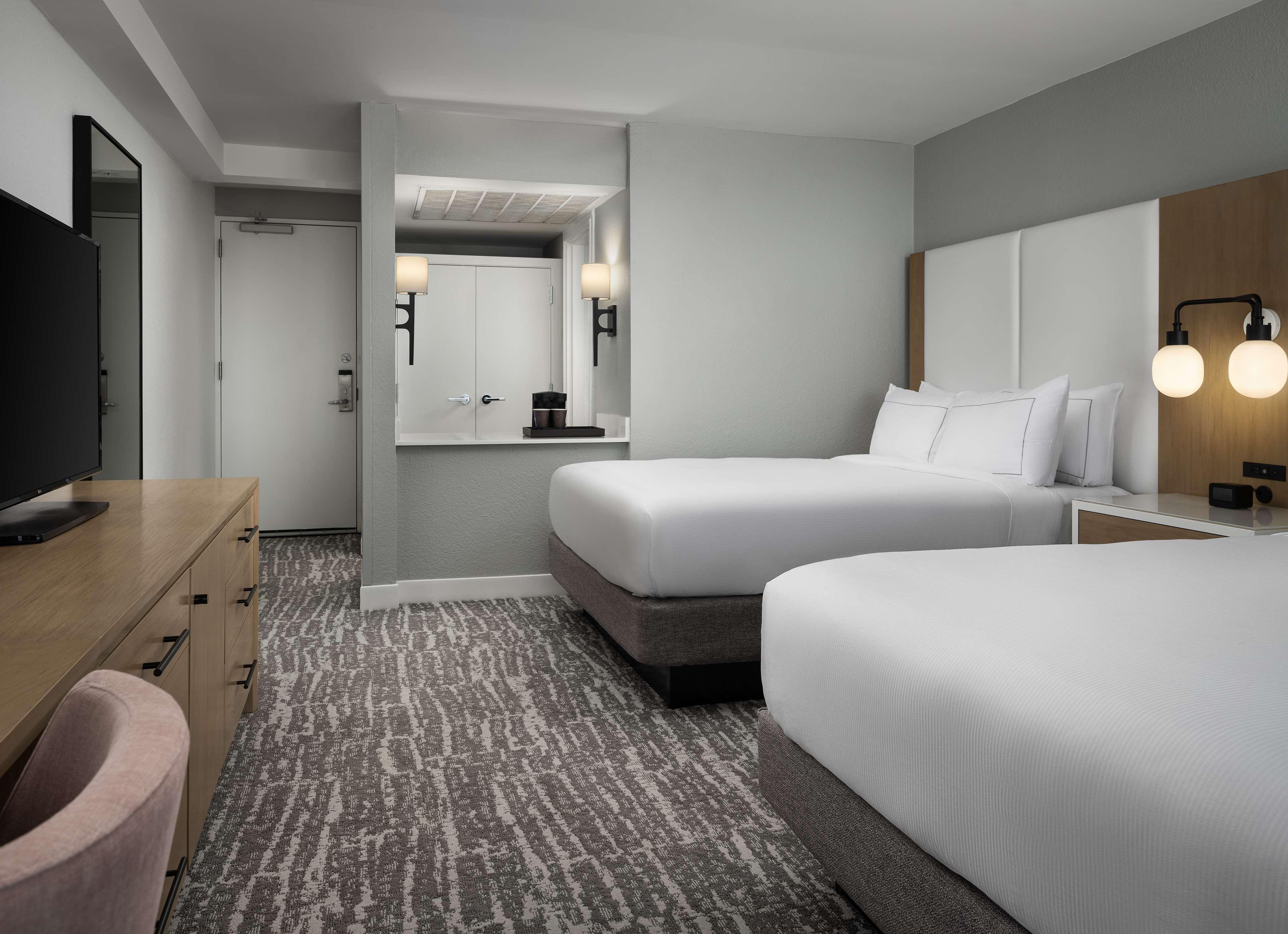 Double Guest Room King Bed