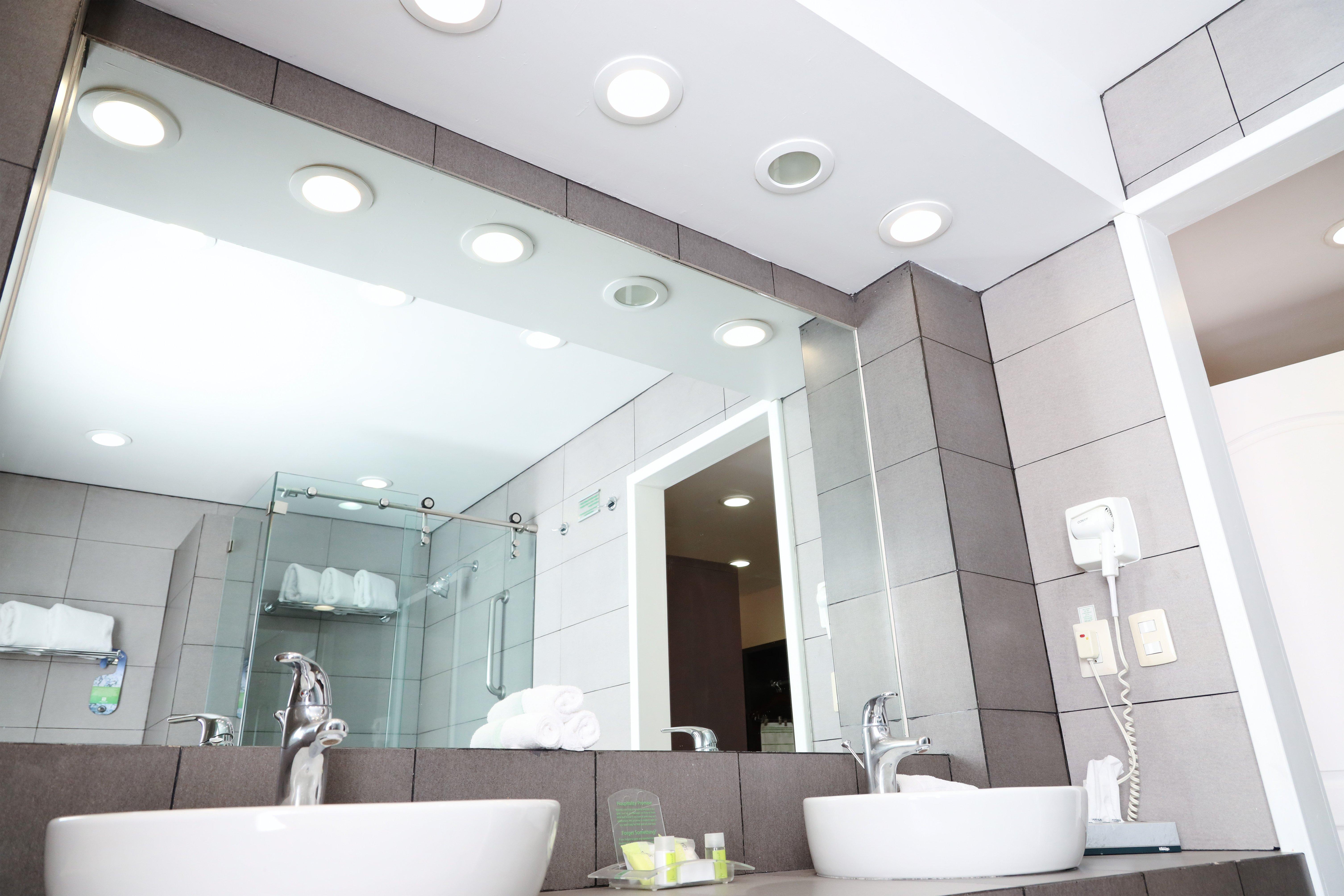 Suite King Bed Non Smoking