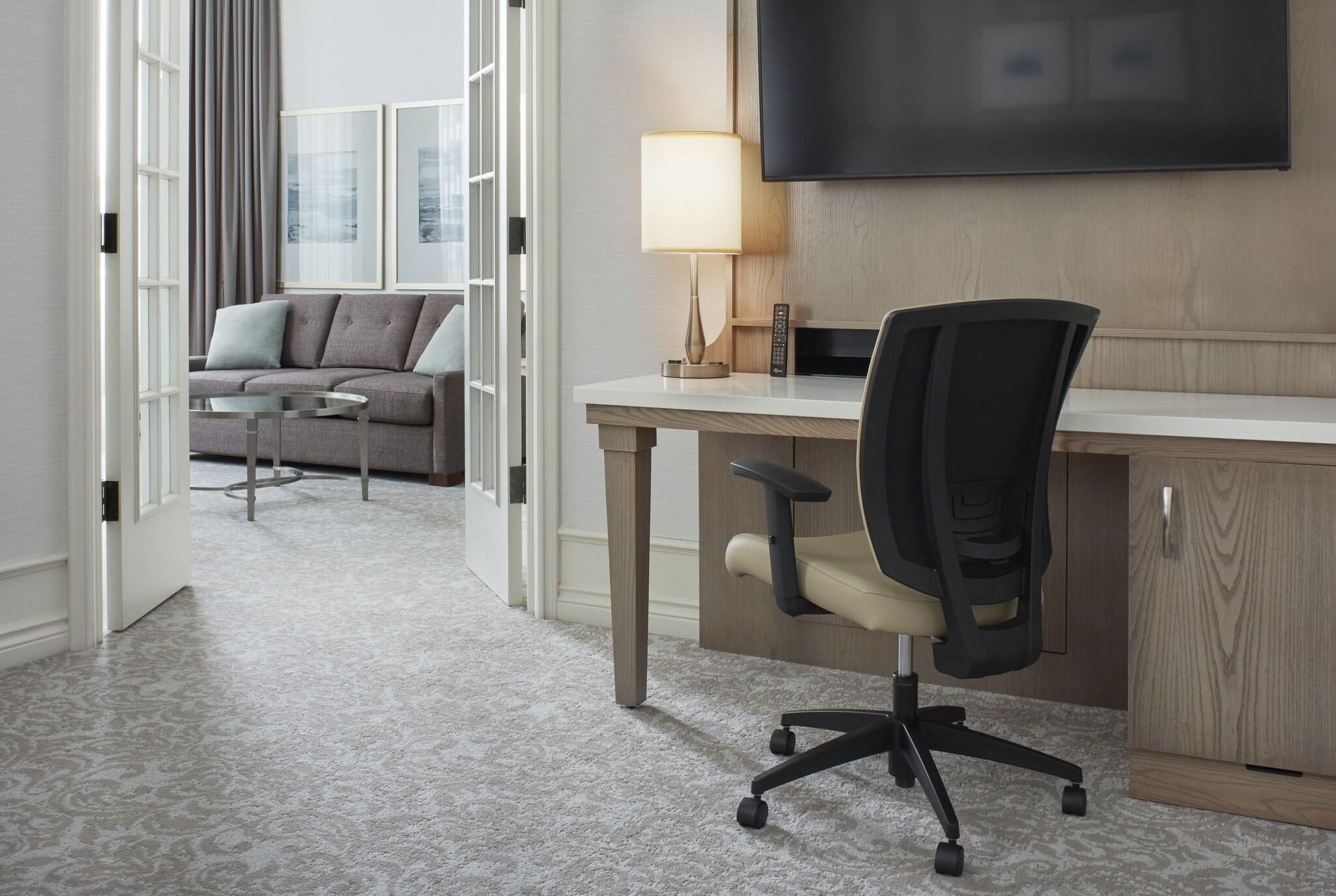 Junior Suite King Bed One Bedroom 