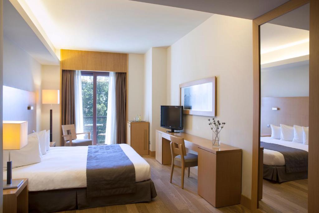 Double or Twin Superior