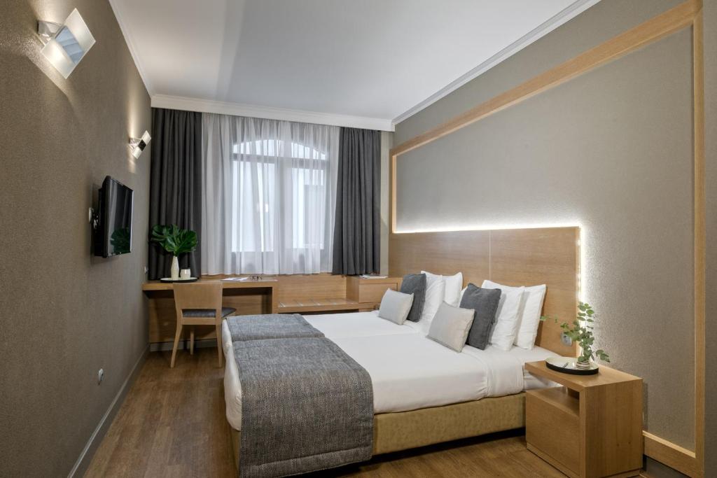 Double or Twin Superior