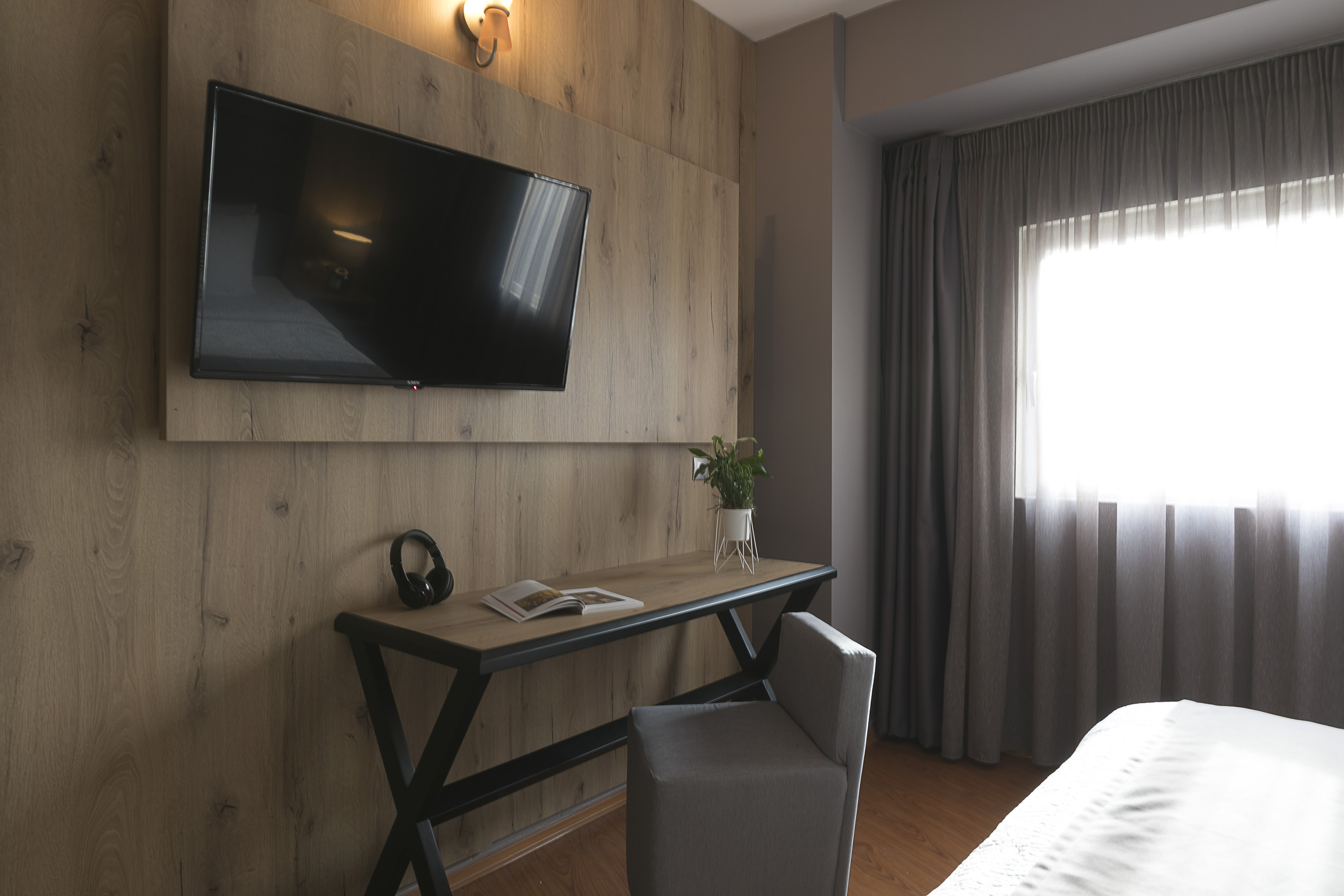 Double or Twin Deluxe