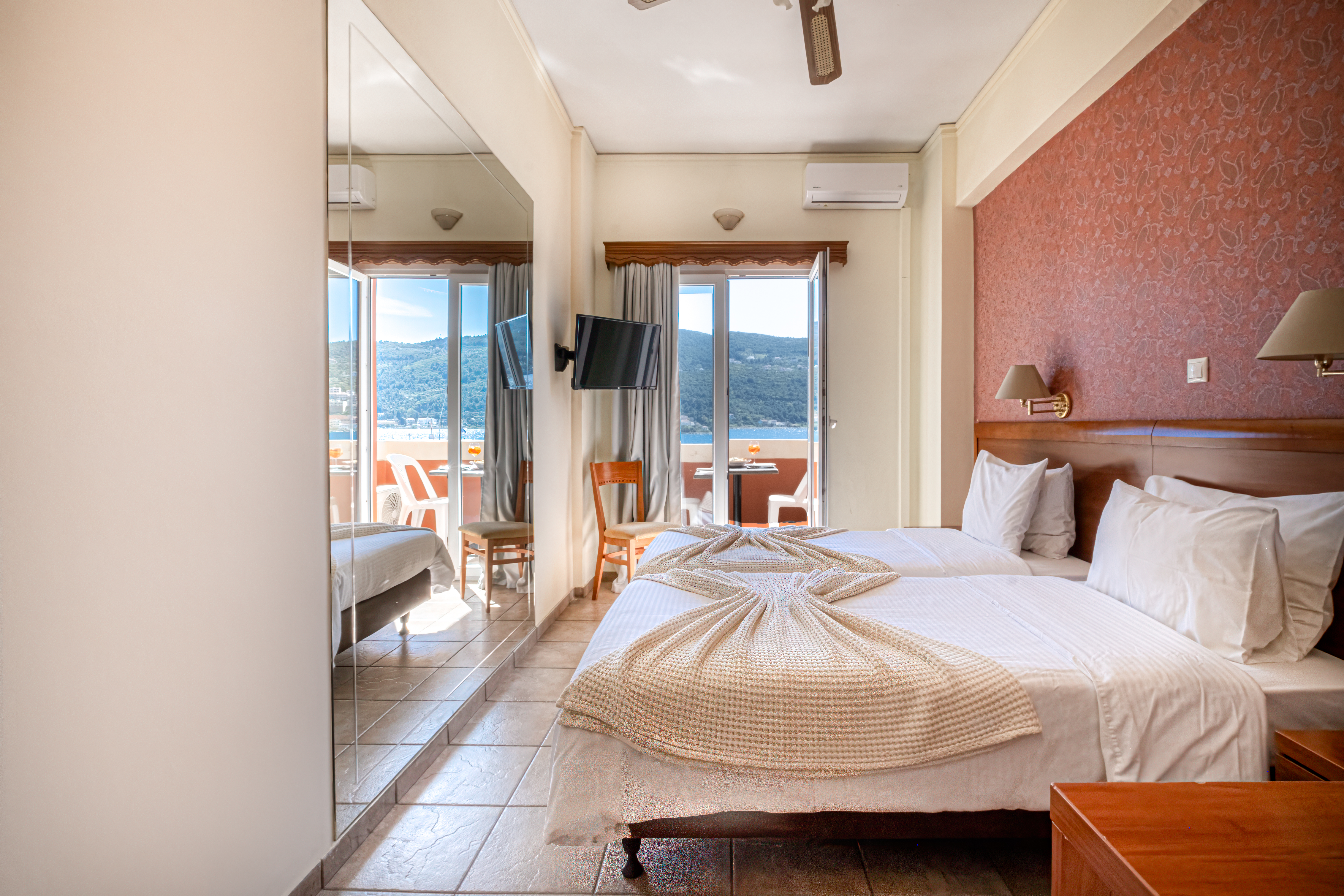 Double or Twin Superior Sea View