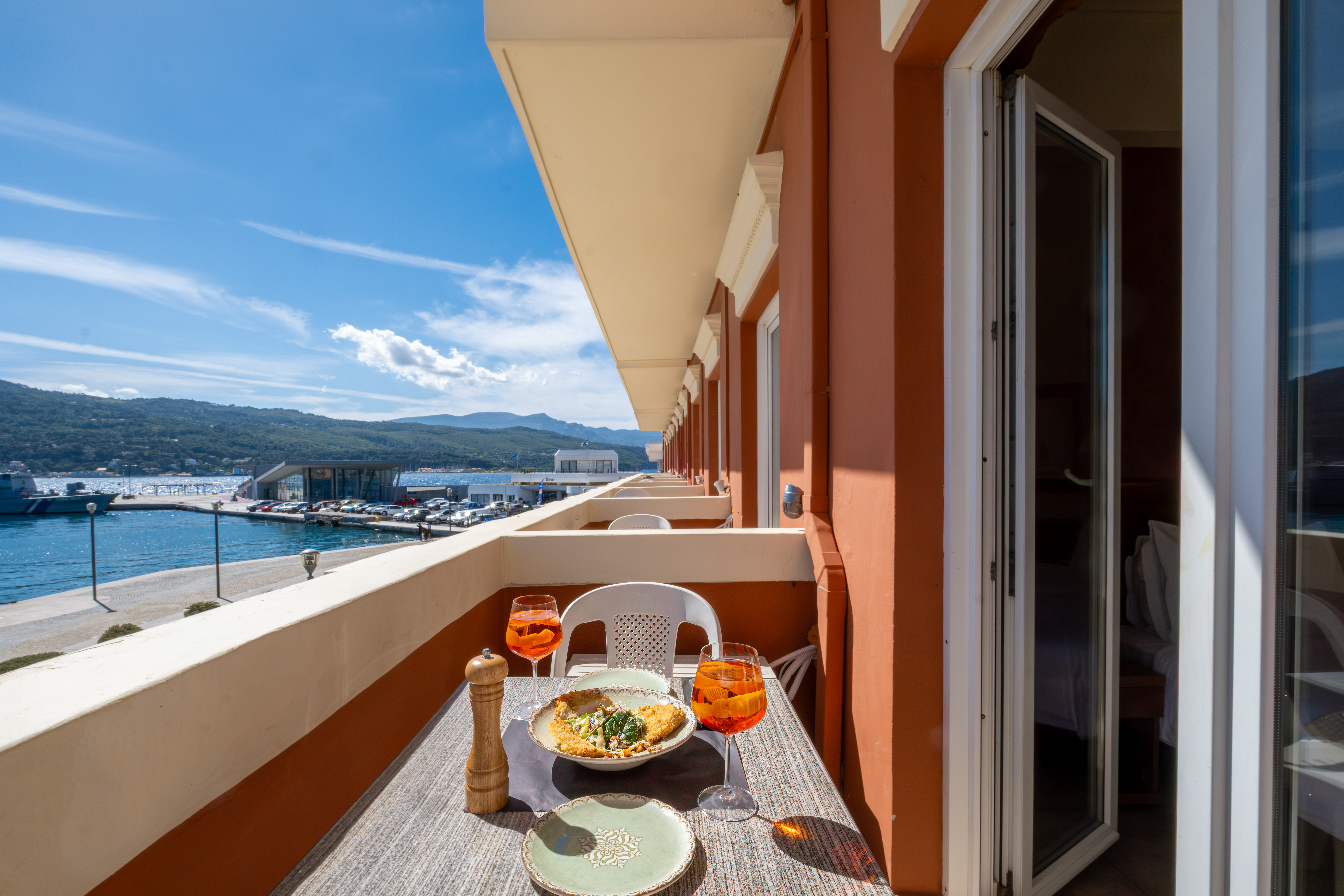 Double or Twin Superior Sea View