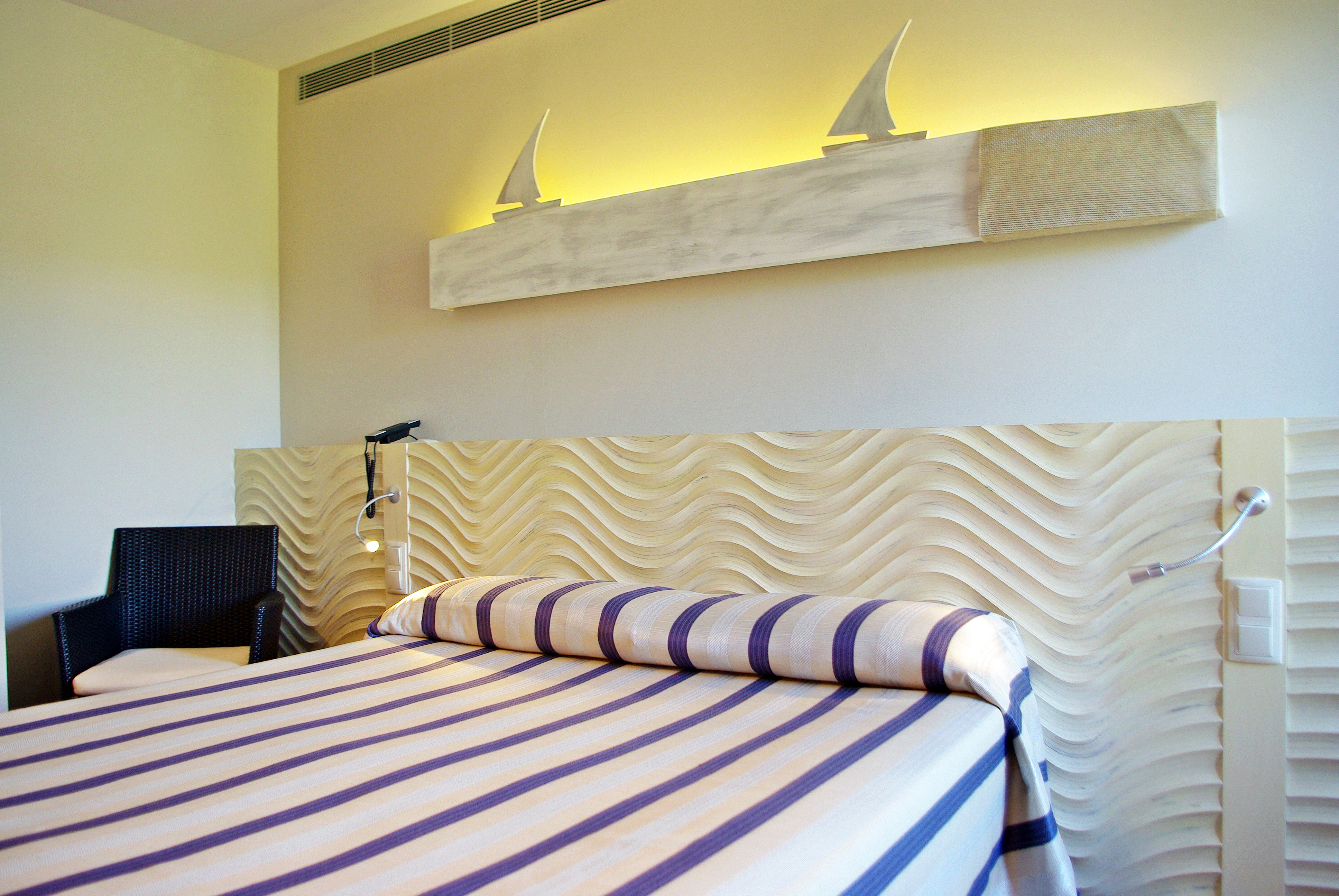 Double or Twin Standard