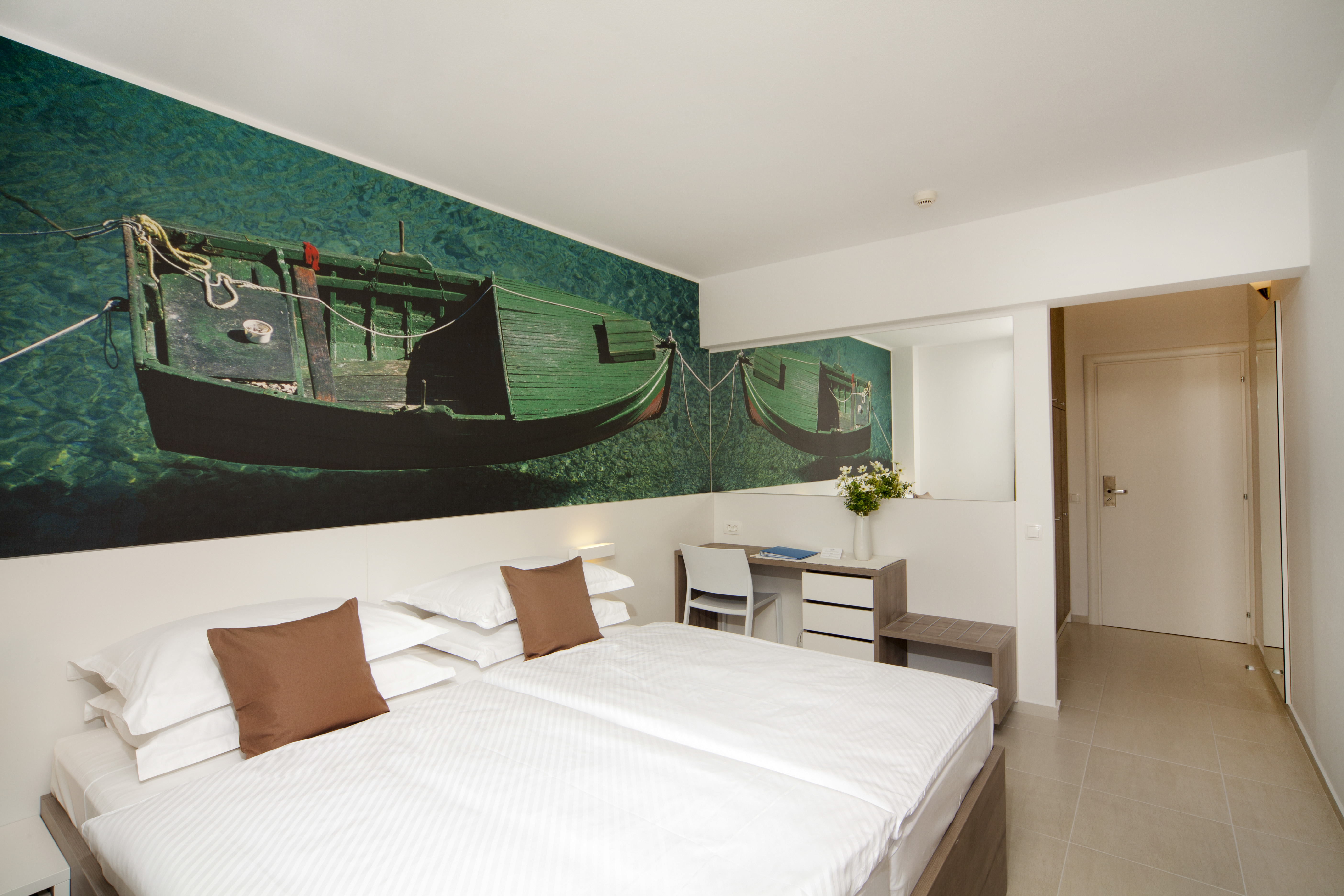 Double Single with Balcony