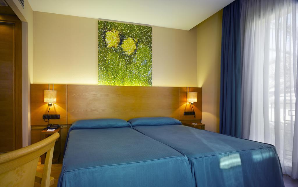 Double or Twin Superior