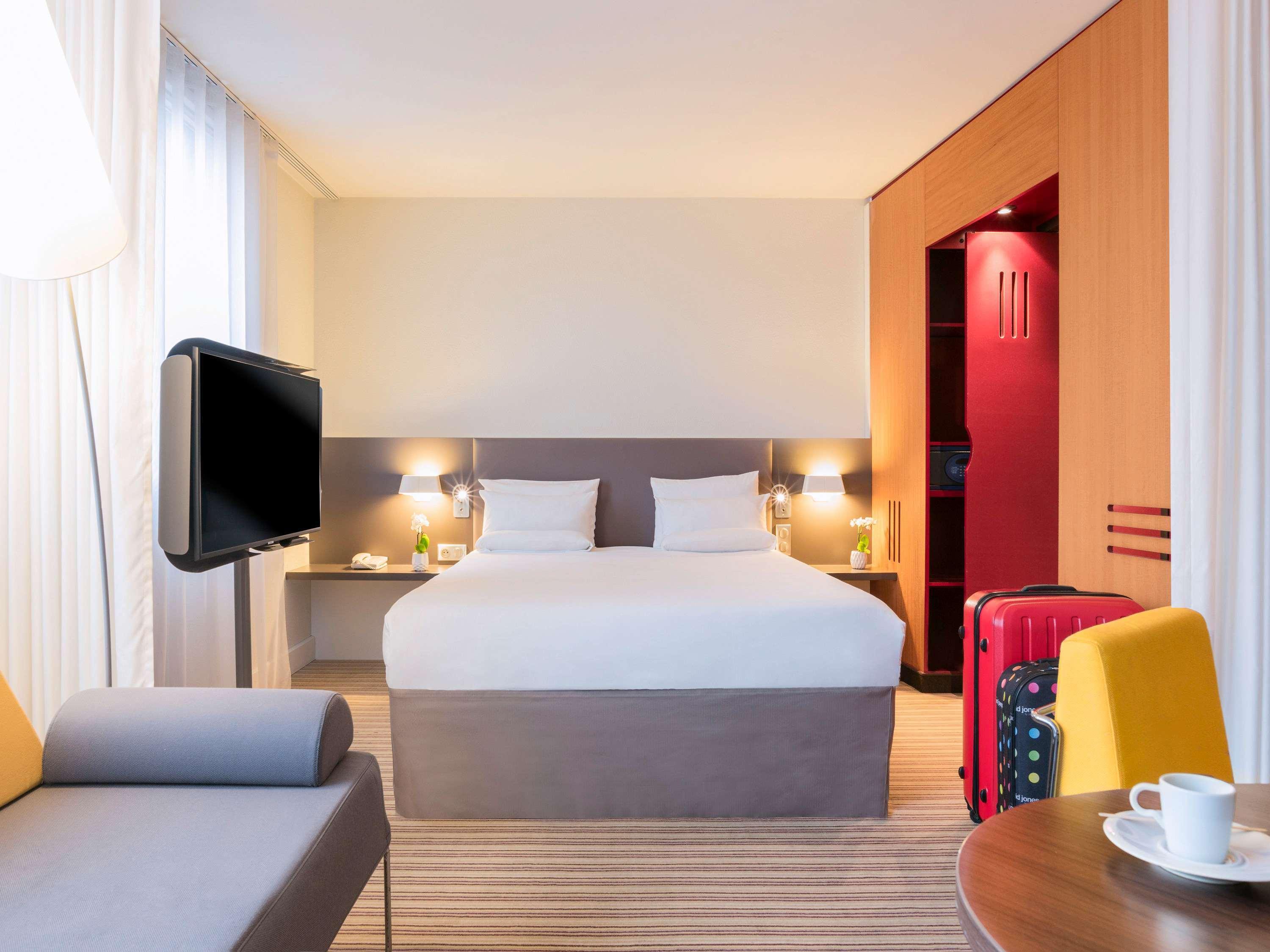 Suite Accessible-queen Size Bed