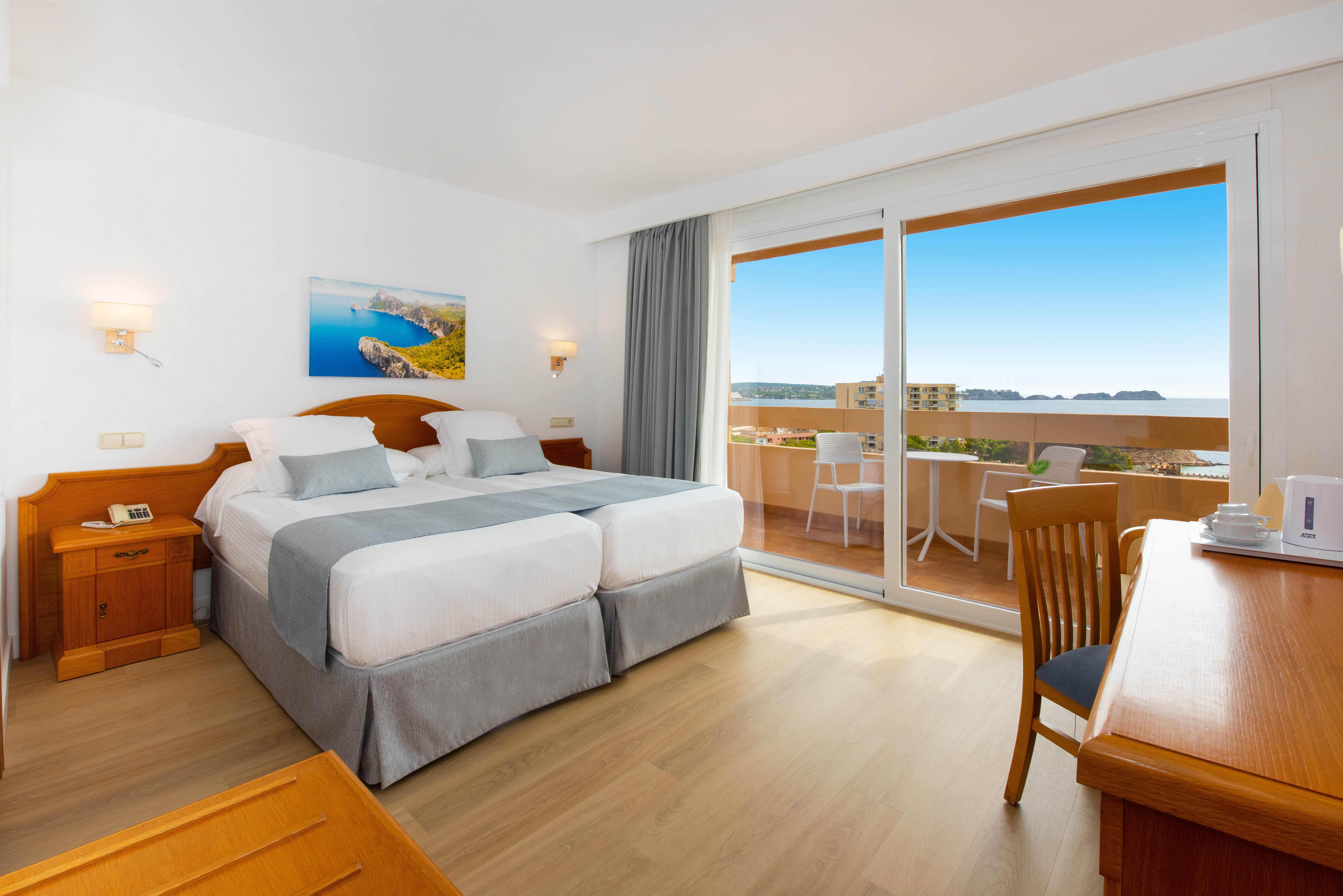 Double Single Superior Sea View