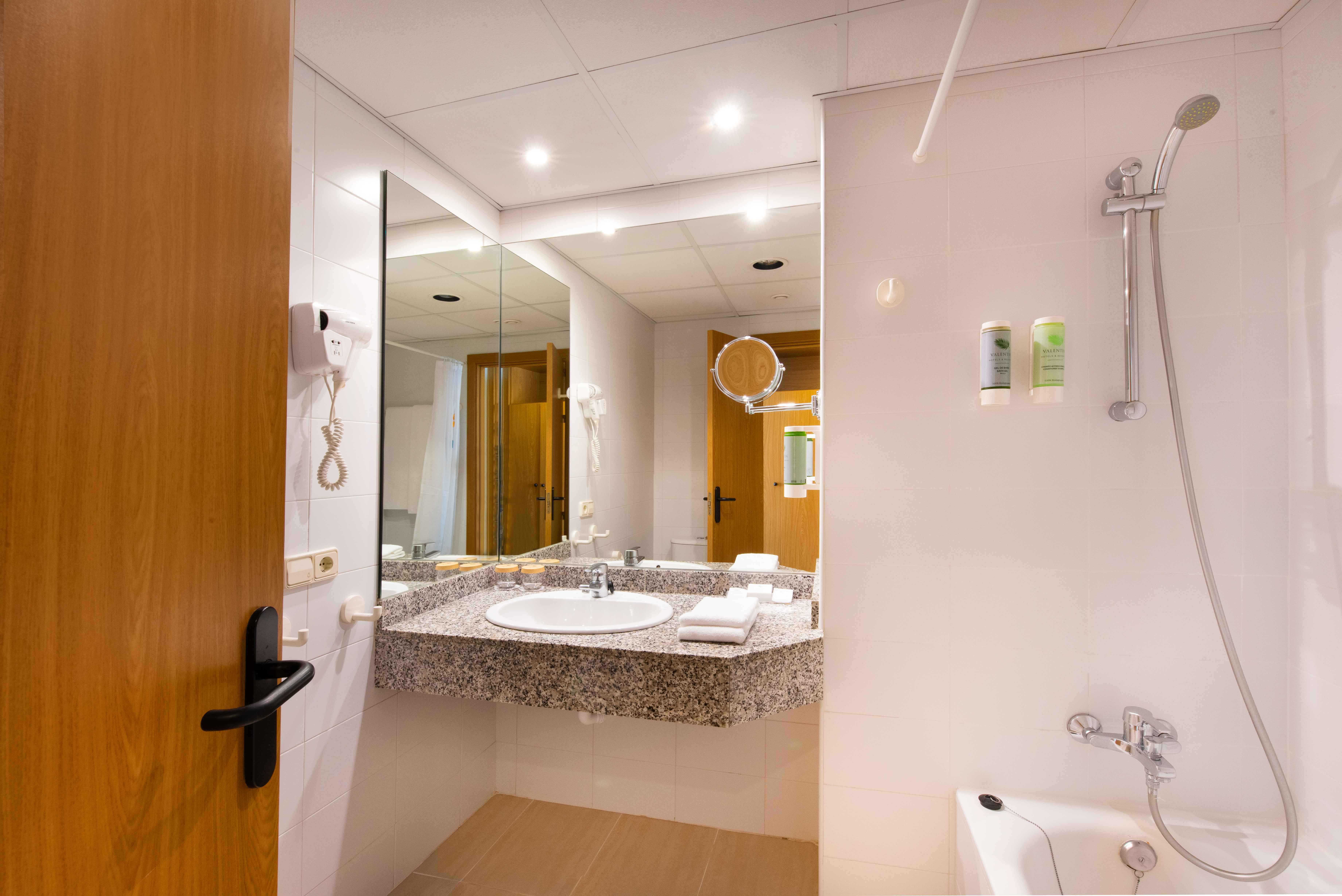 Double or Twin Pool View