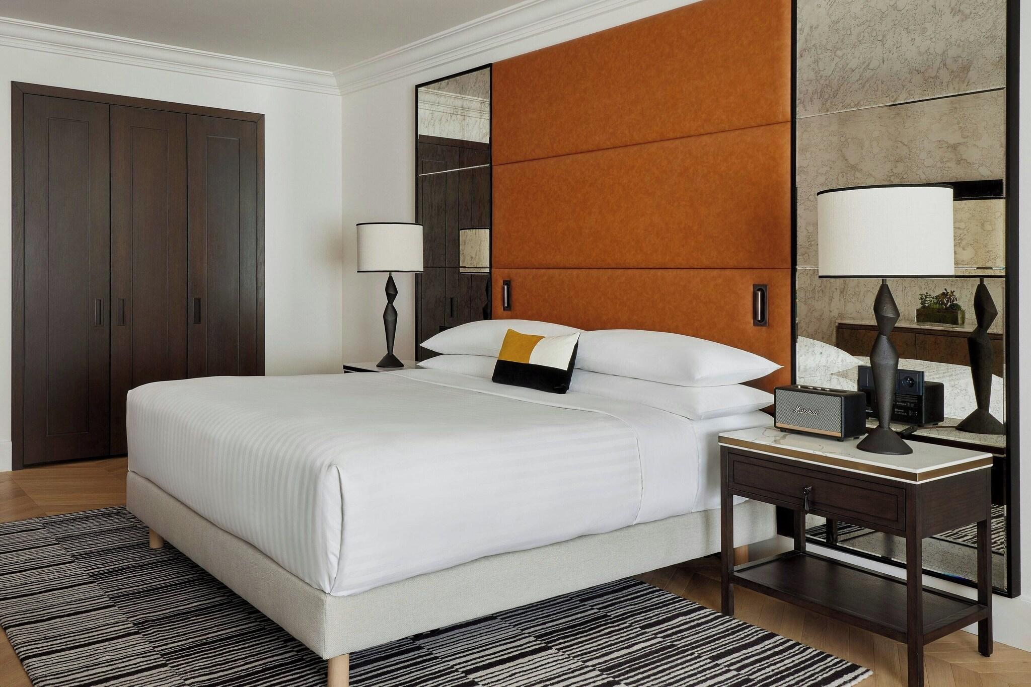 Double Deluxe Guest Room
