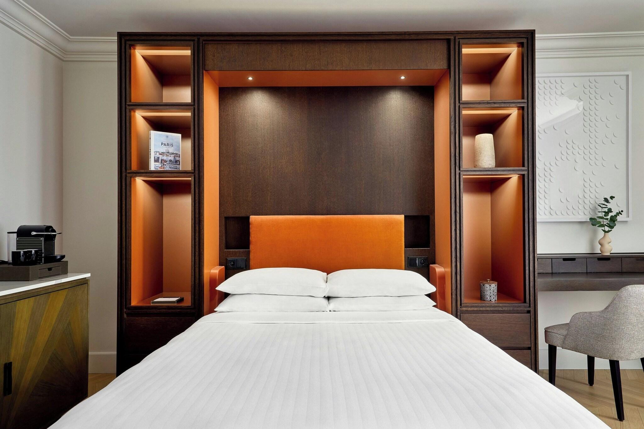 Double Superior Queen Bed