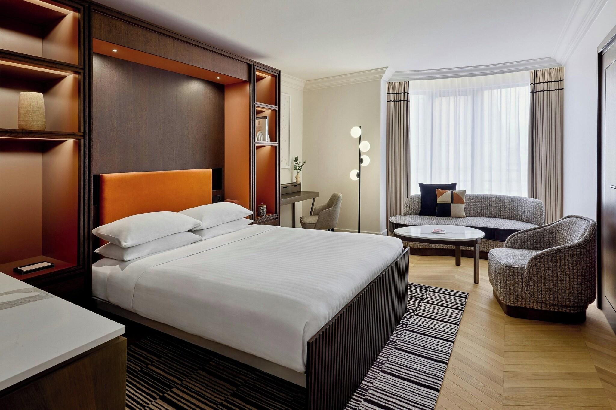 Double Superior Queen Bed