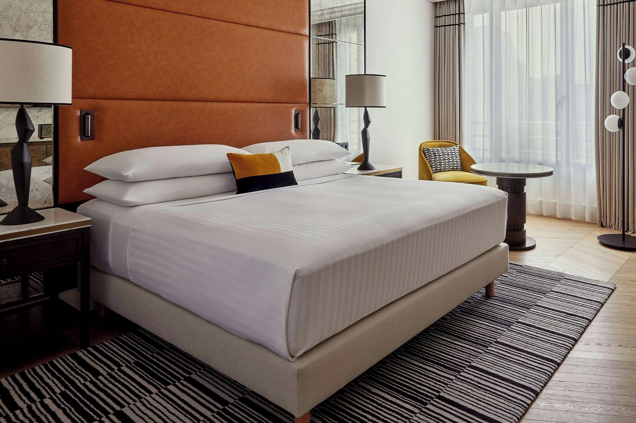 Double Deluxe Guest Room