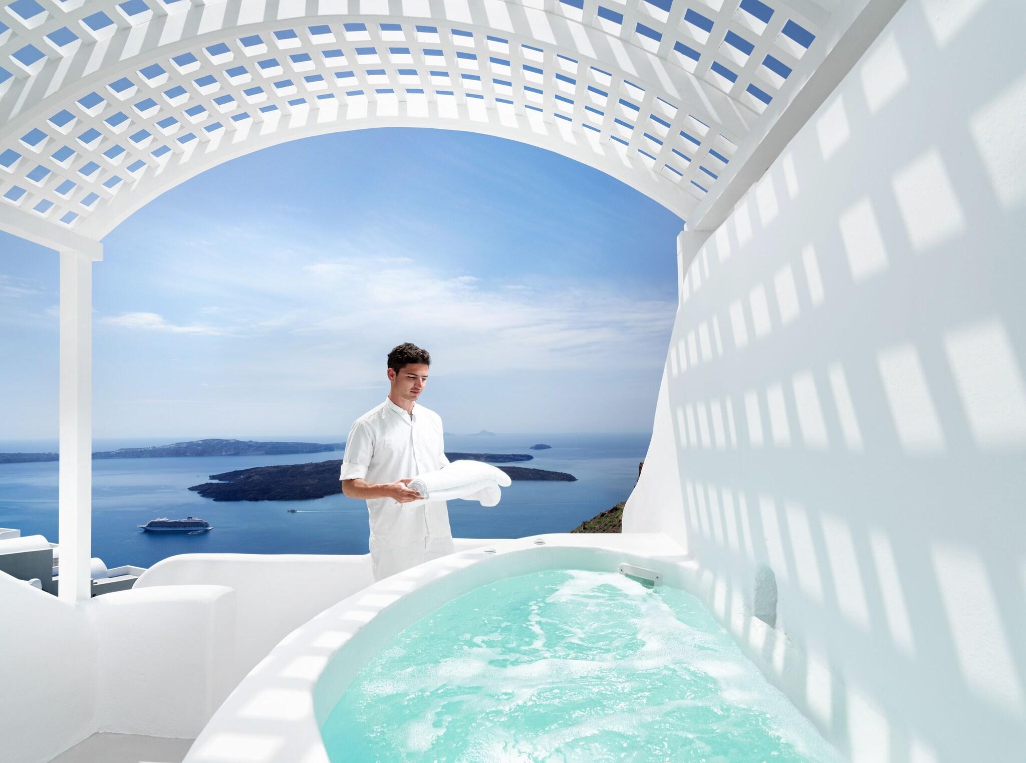 Suite Sea View King Bed