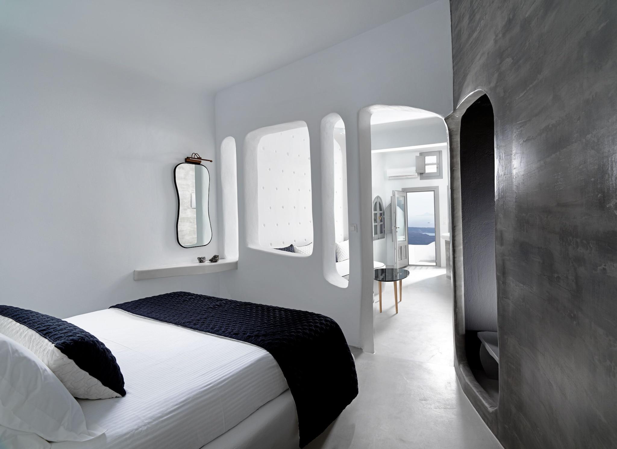 Suite Sea View King Bed