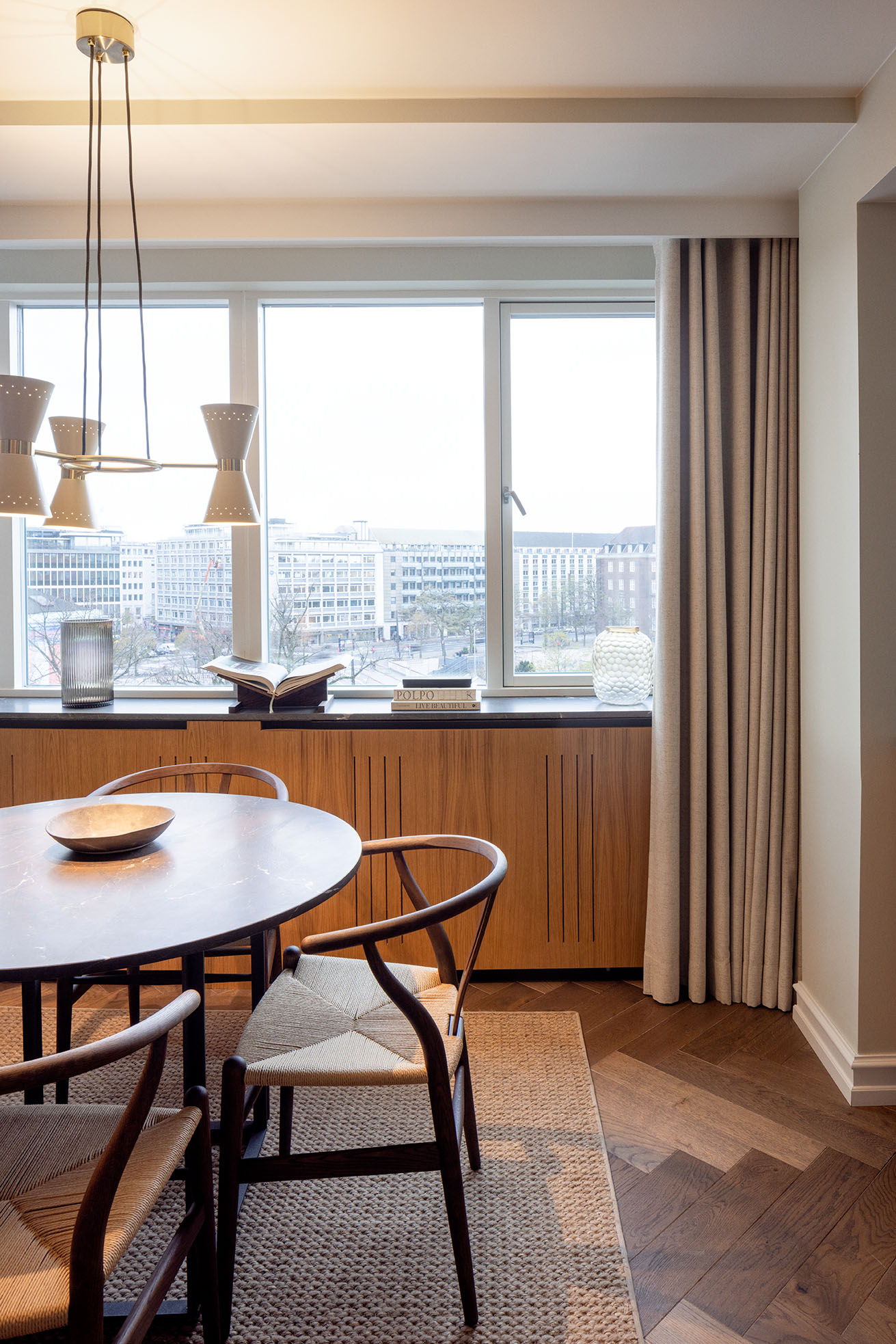 Apartment Luxury City View