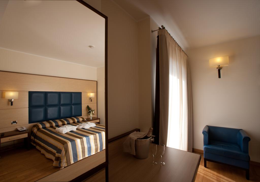 Double or Twin Superior