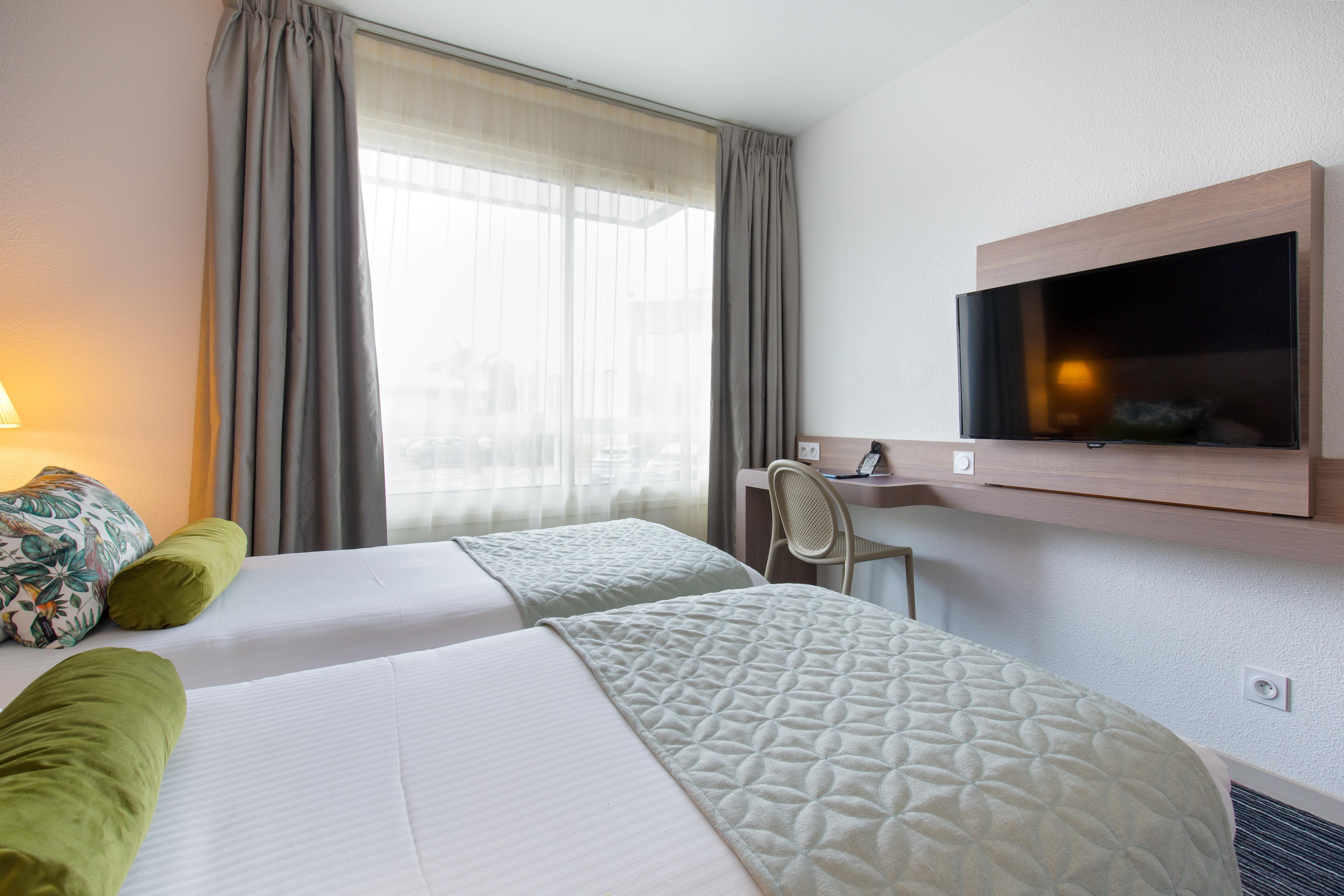 Double Two Beds