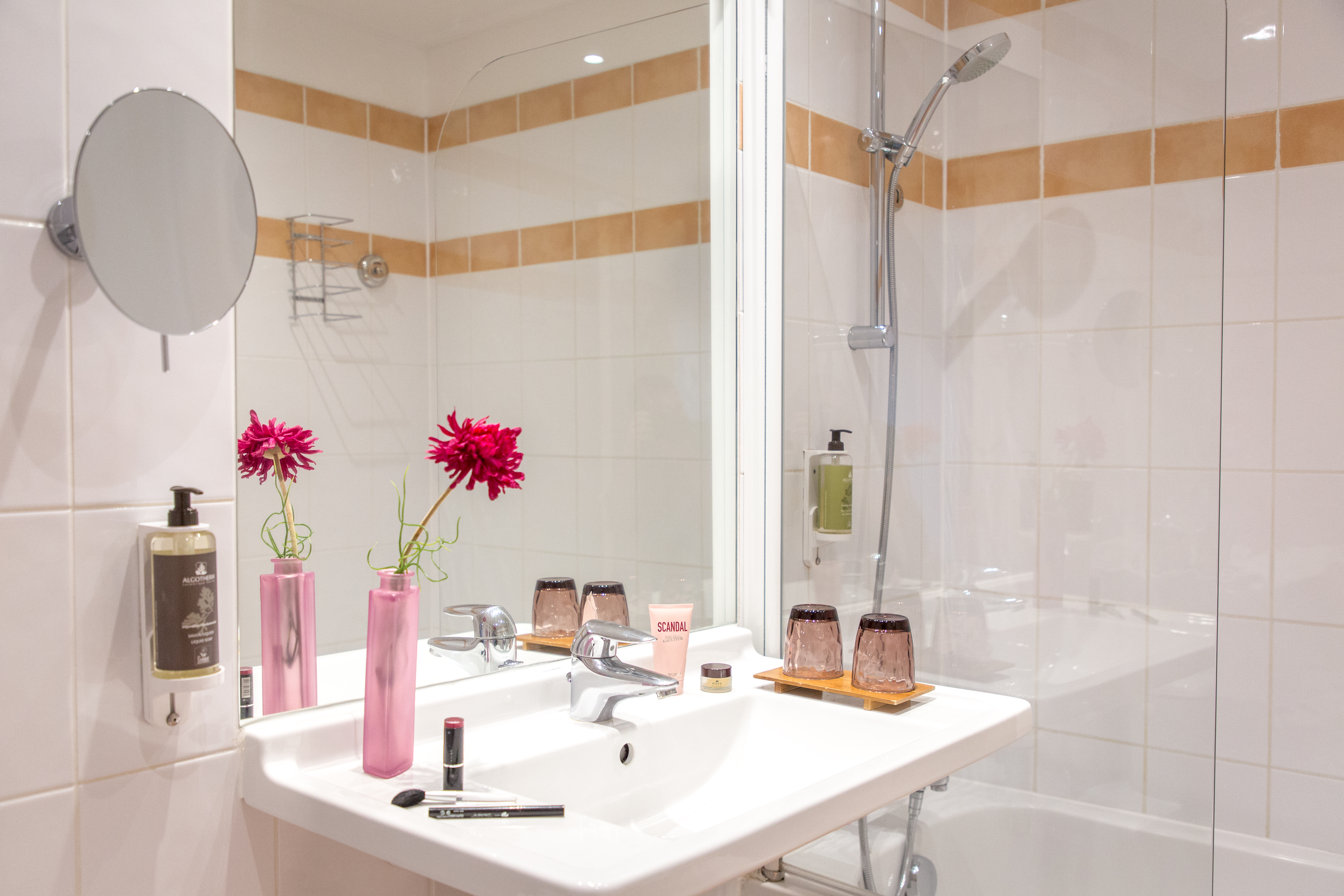 Family Room City View