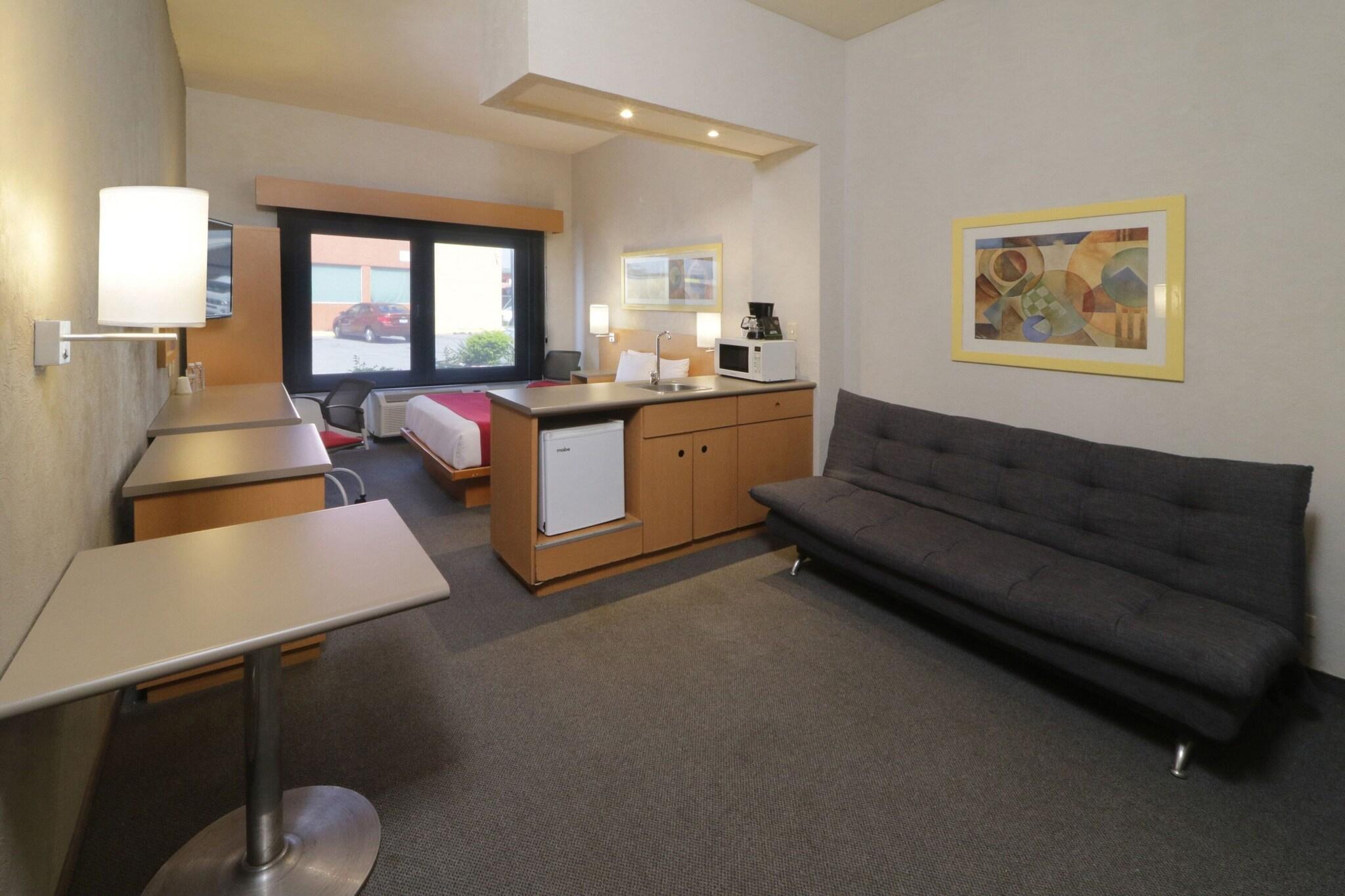 Double Superior Queen Bed