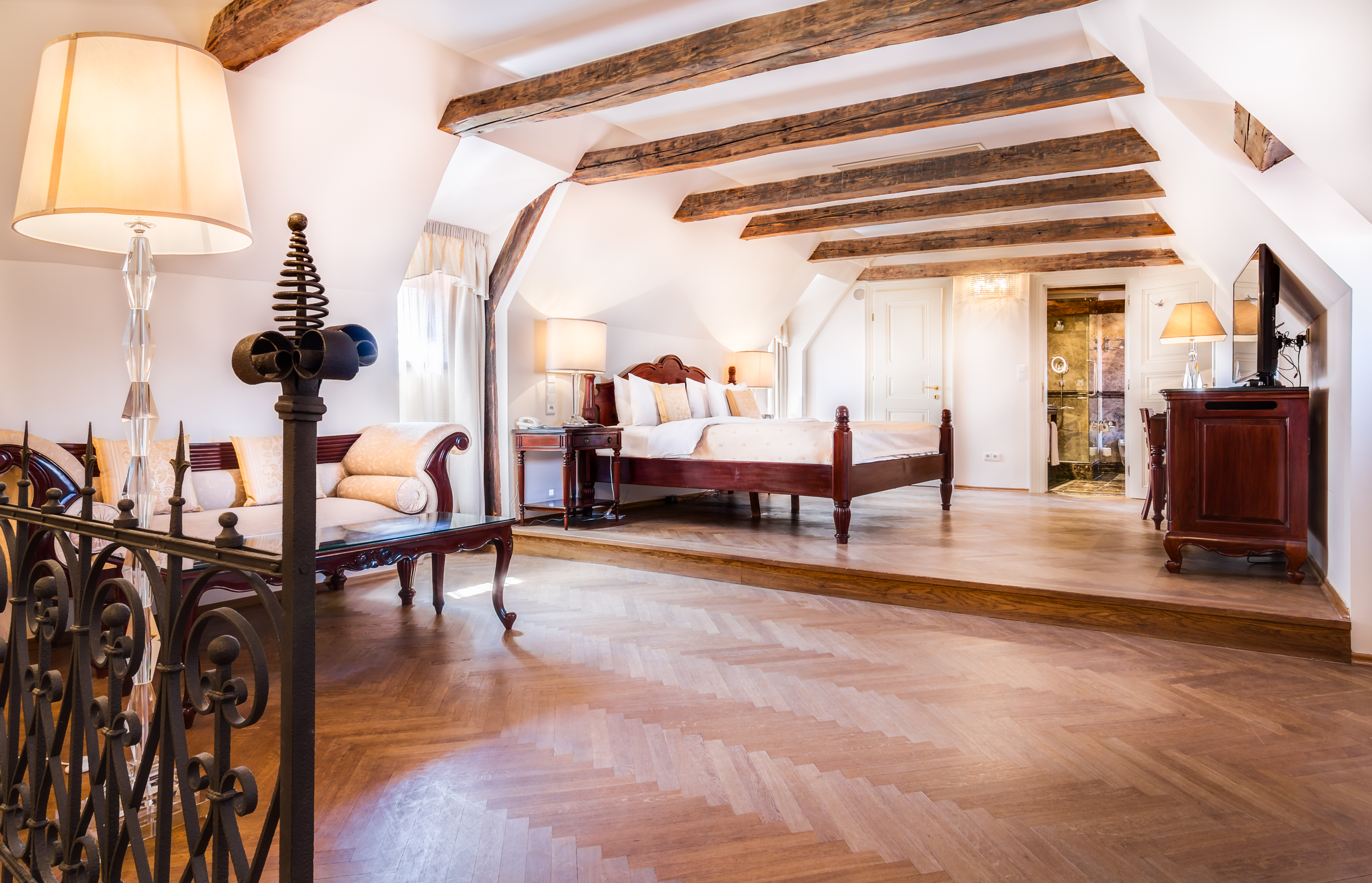 Junior Suite Standard