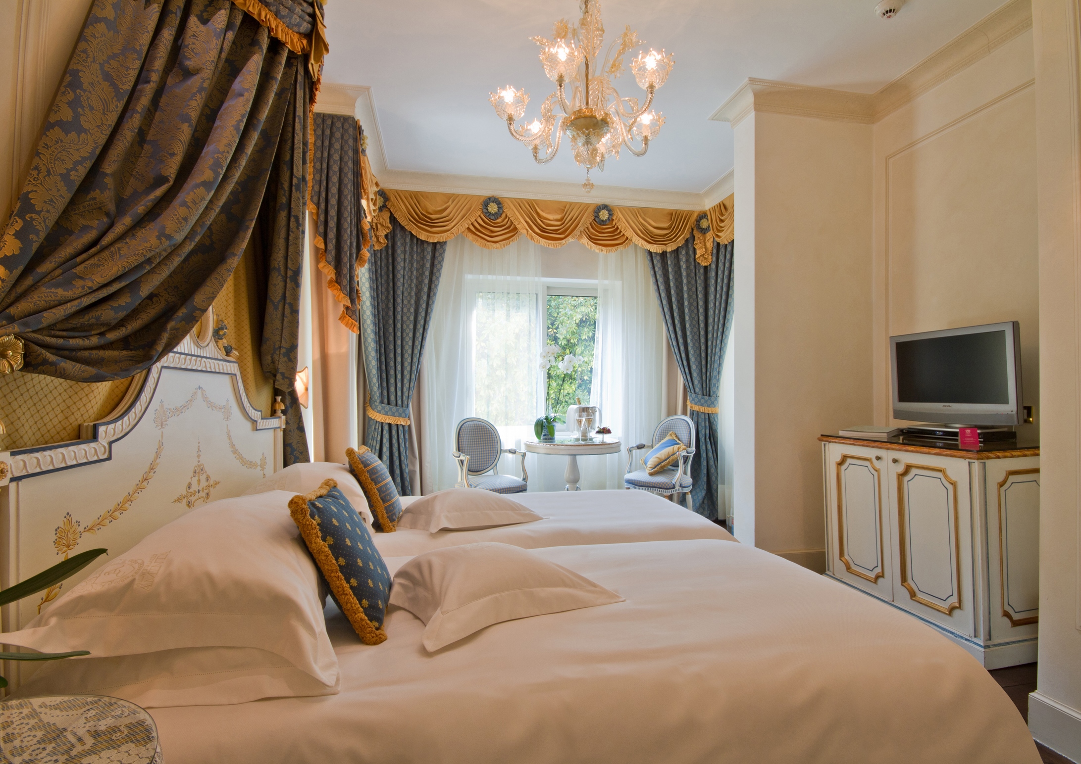 Twin Superior Park View