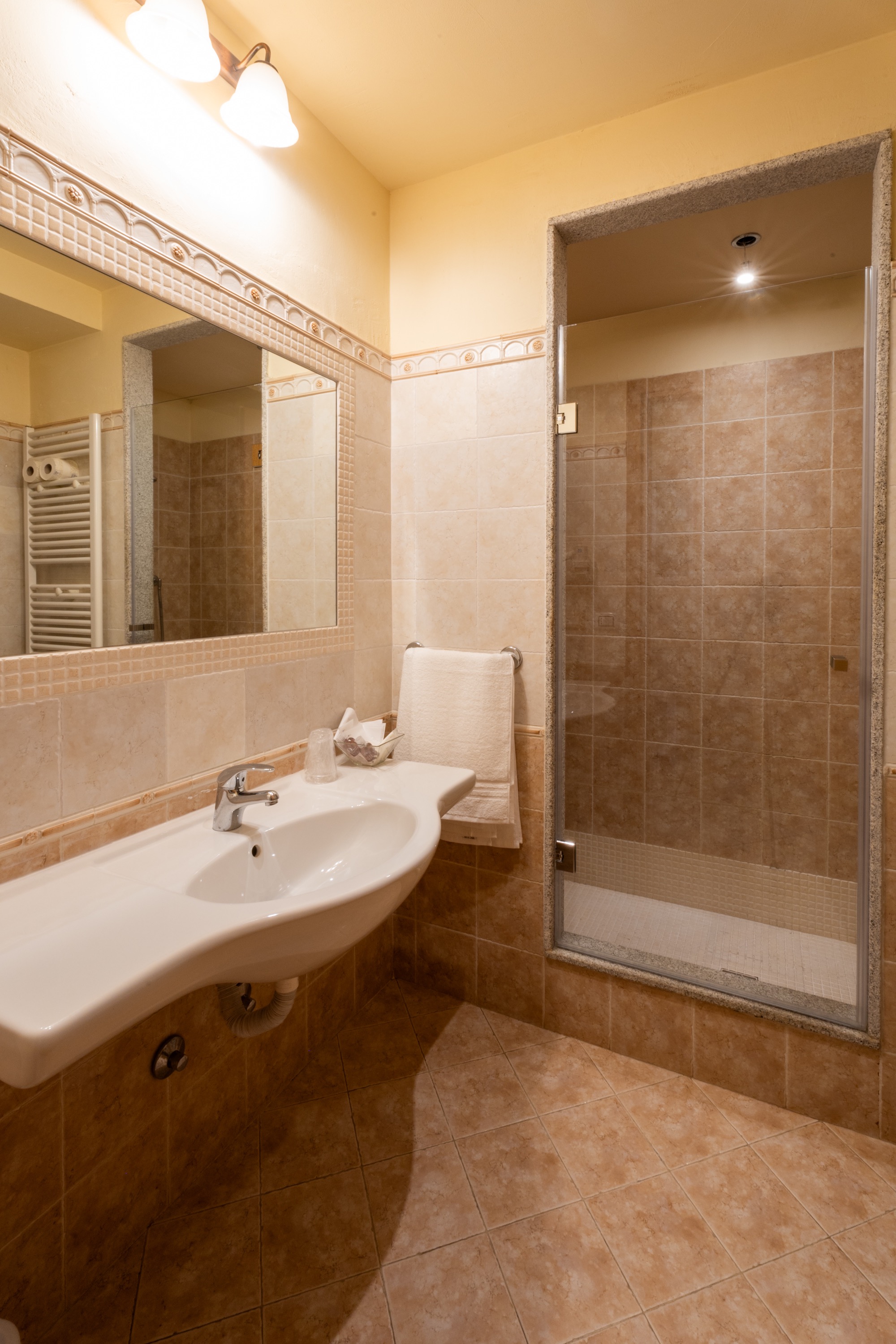 Double Single Classic