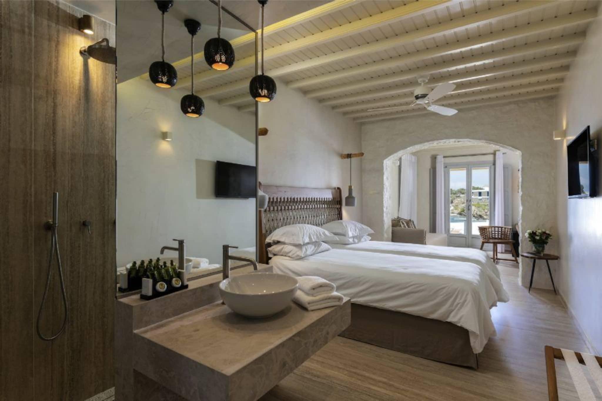 Double or Twin Superior Sea View