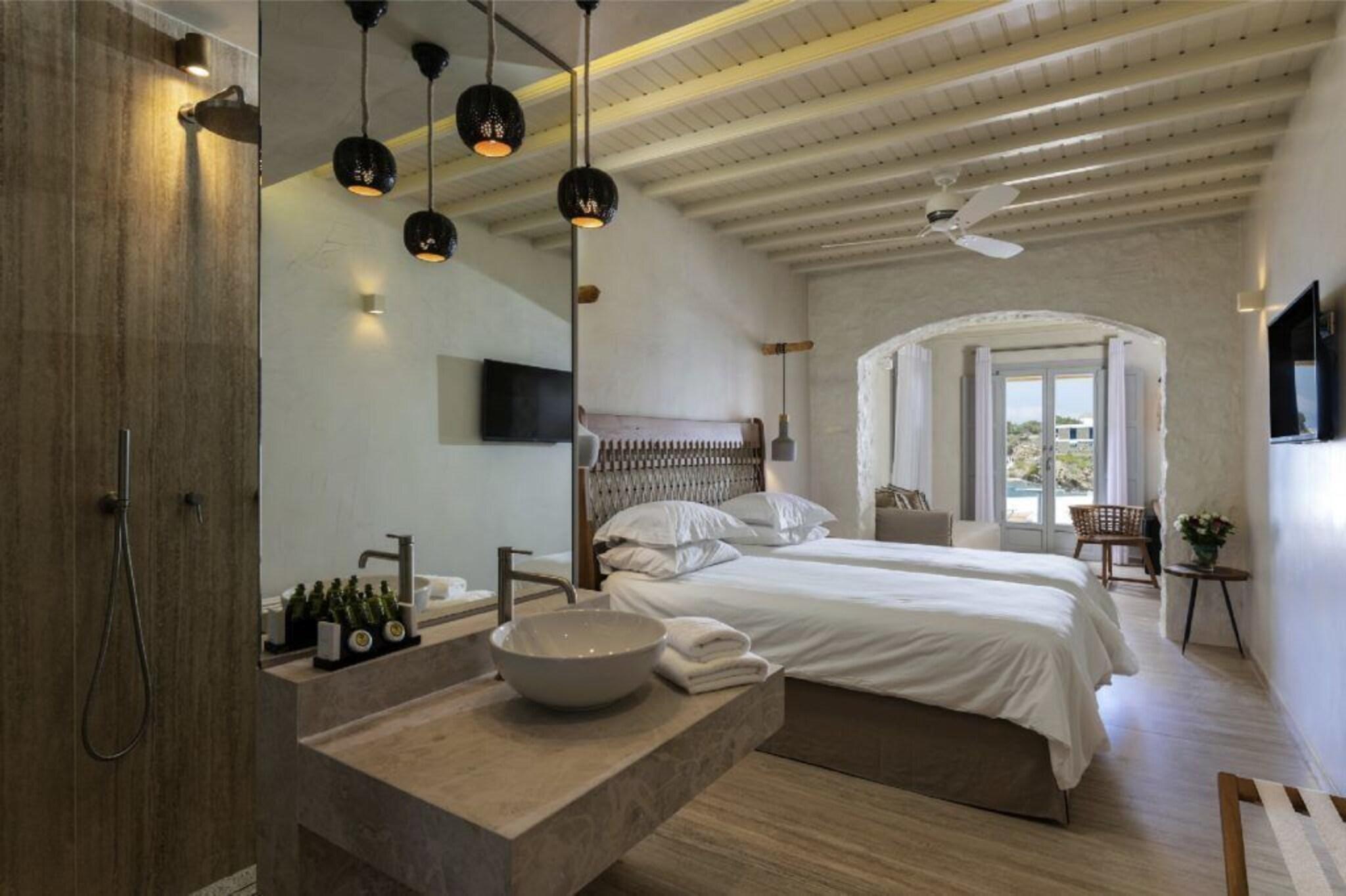 Double or Twin Superior Sea View