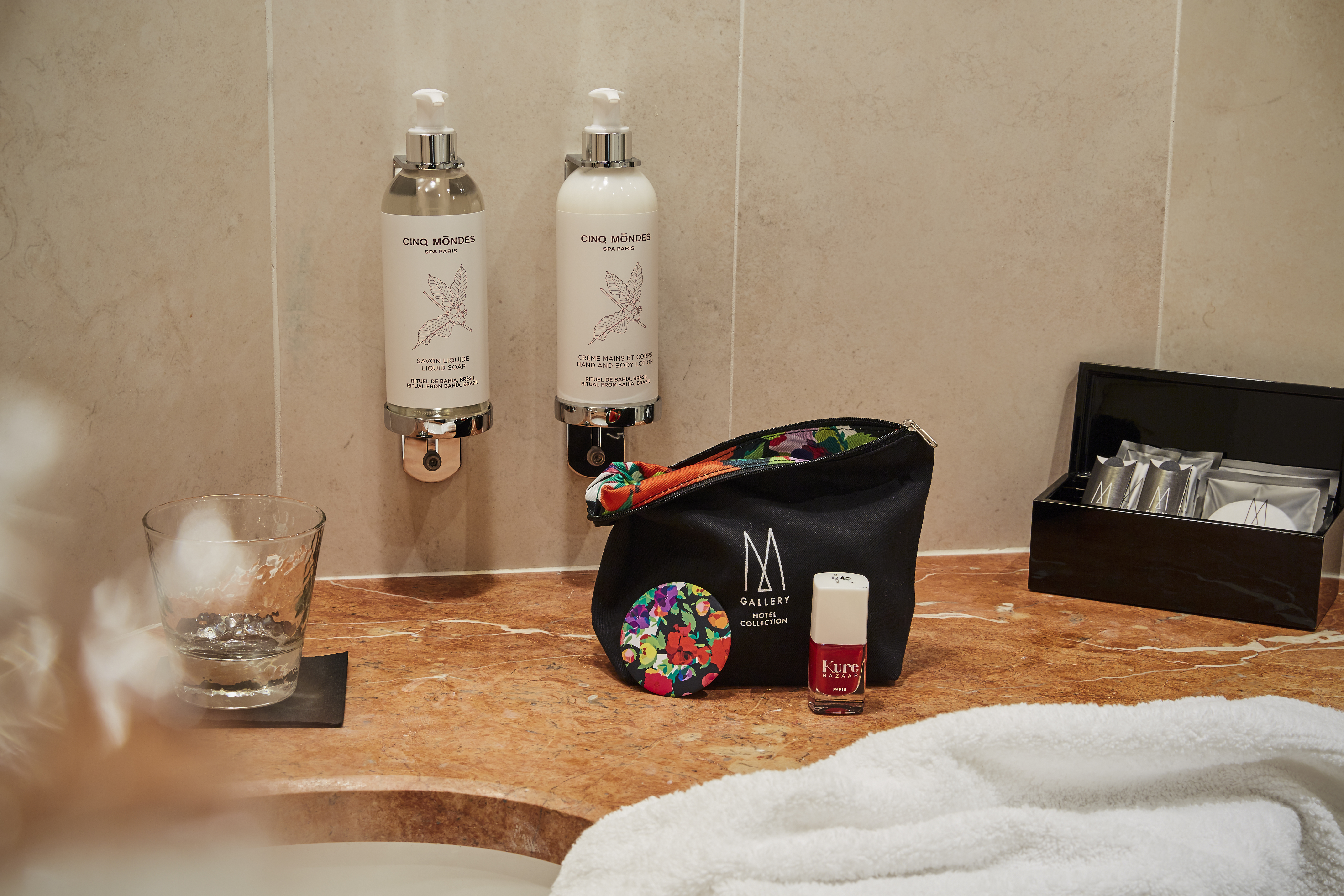 Double or Twin Superior King Bed