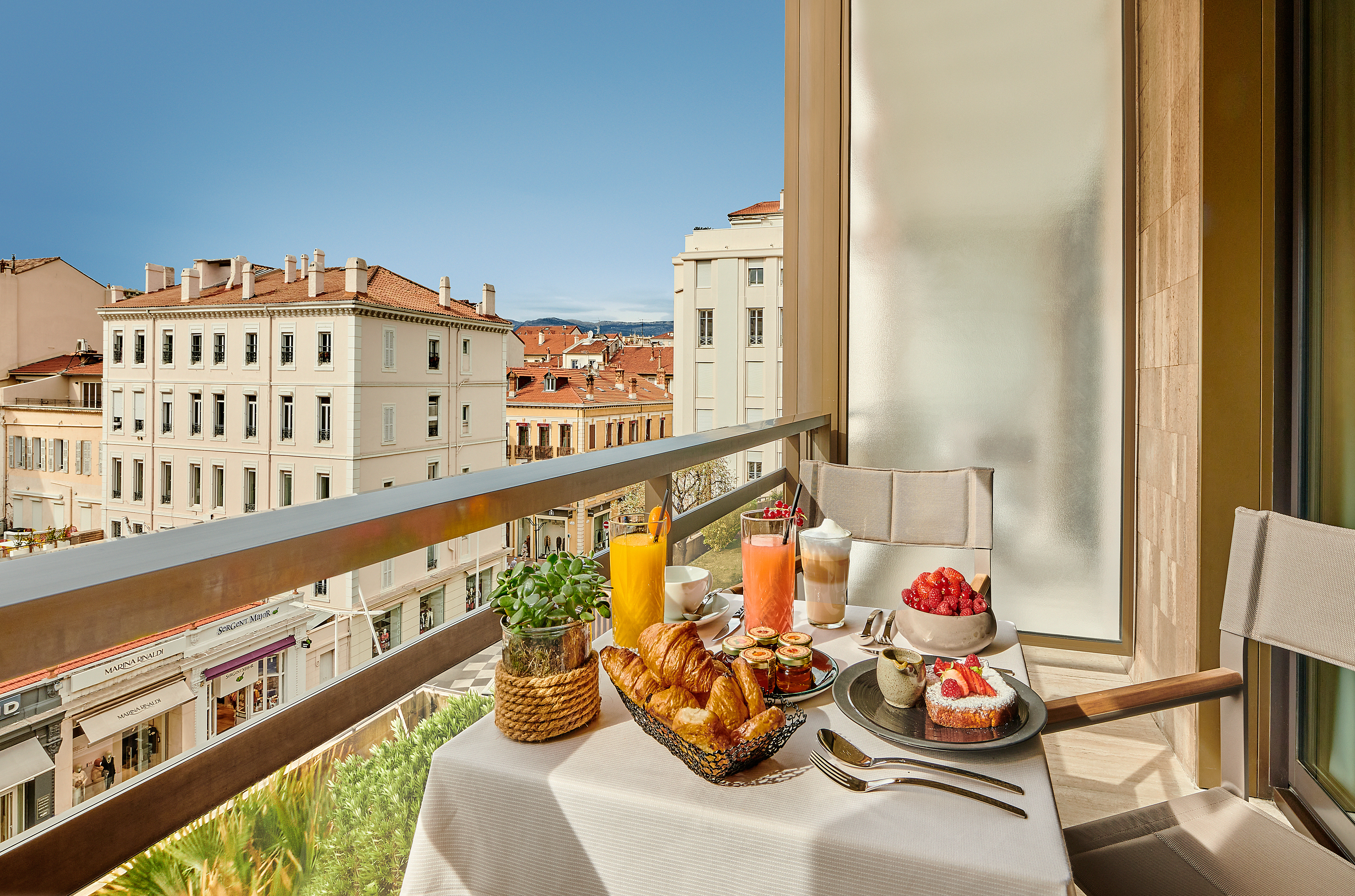 Double Deluxe with Terrace