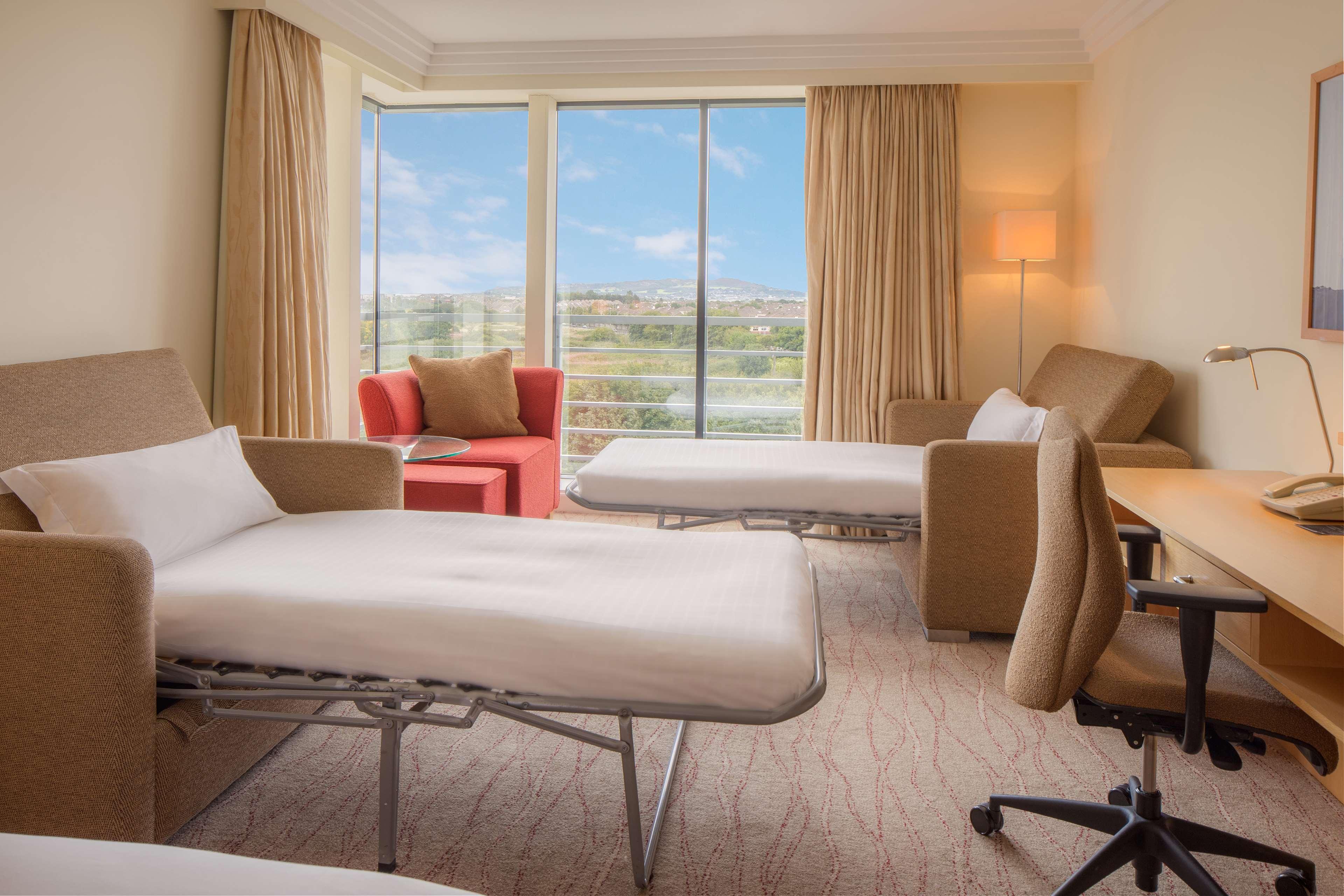 Family Room Guest Room