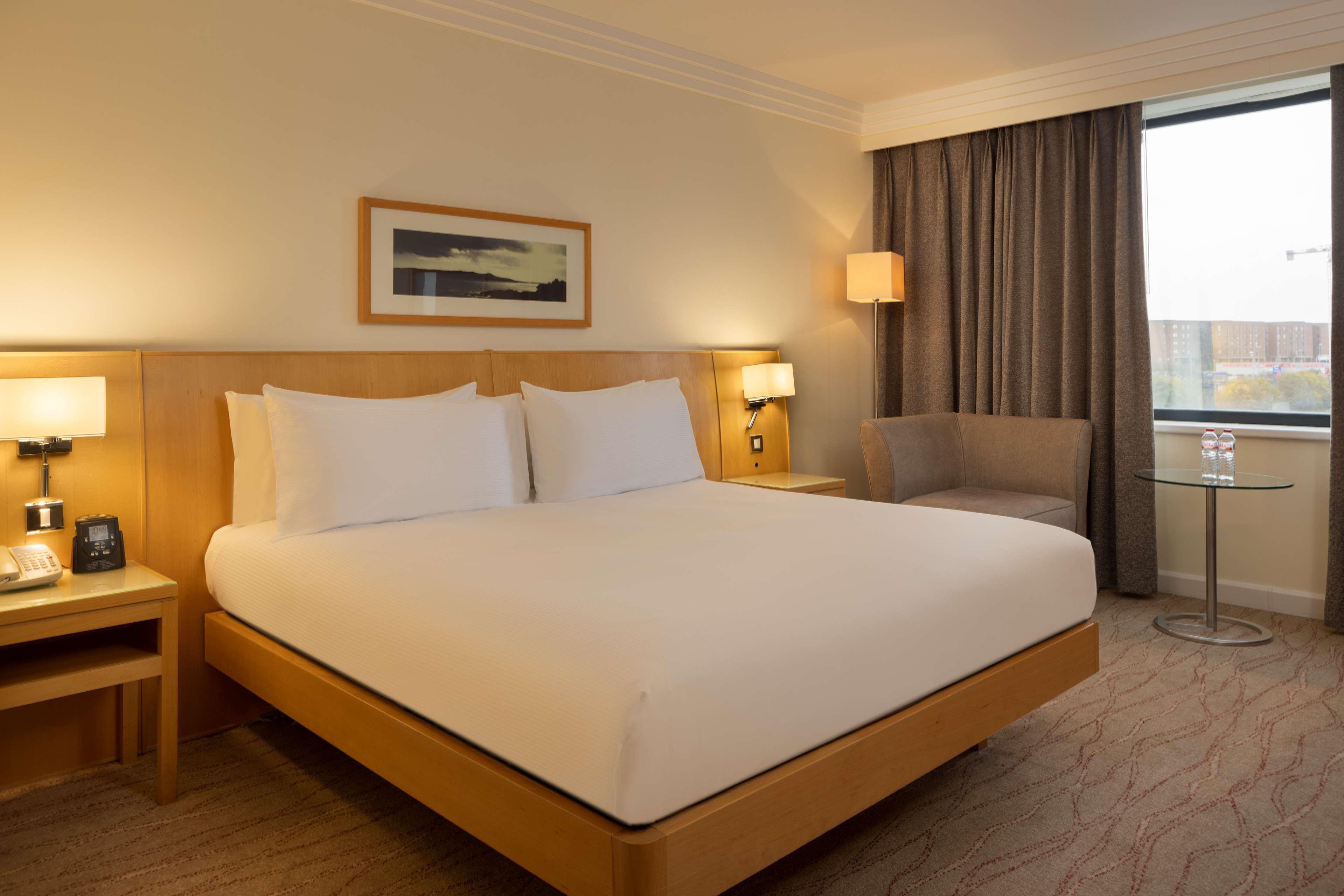 Double Deluxe King Bed