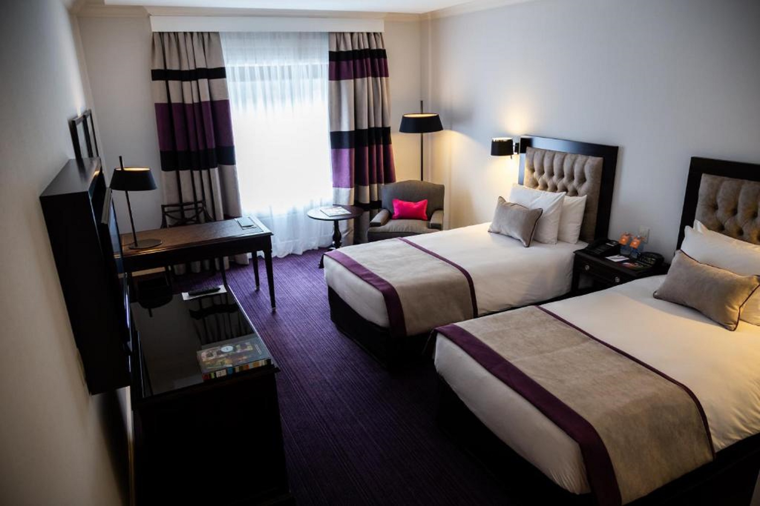 Twin Superior with Views