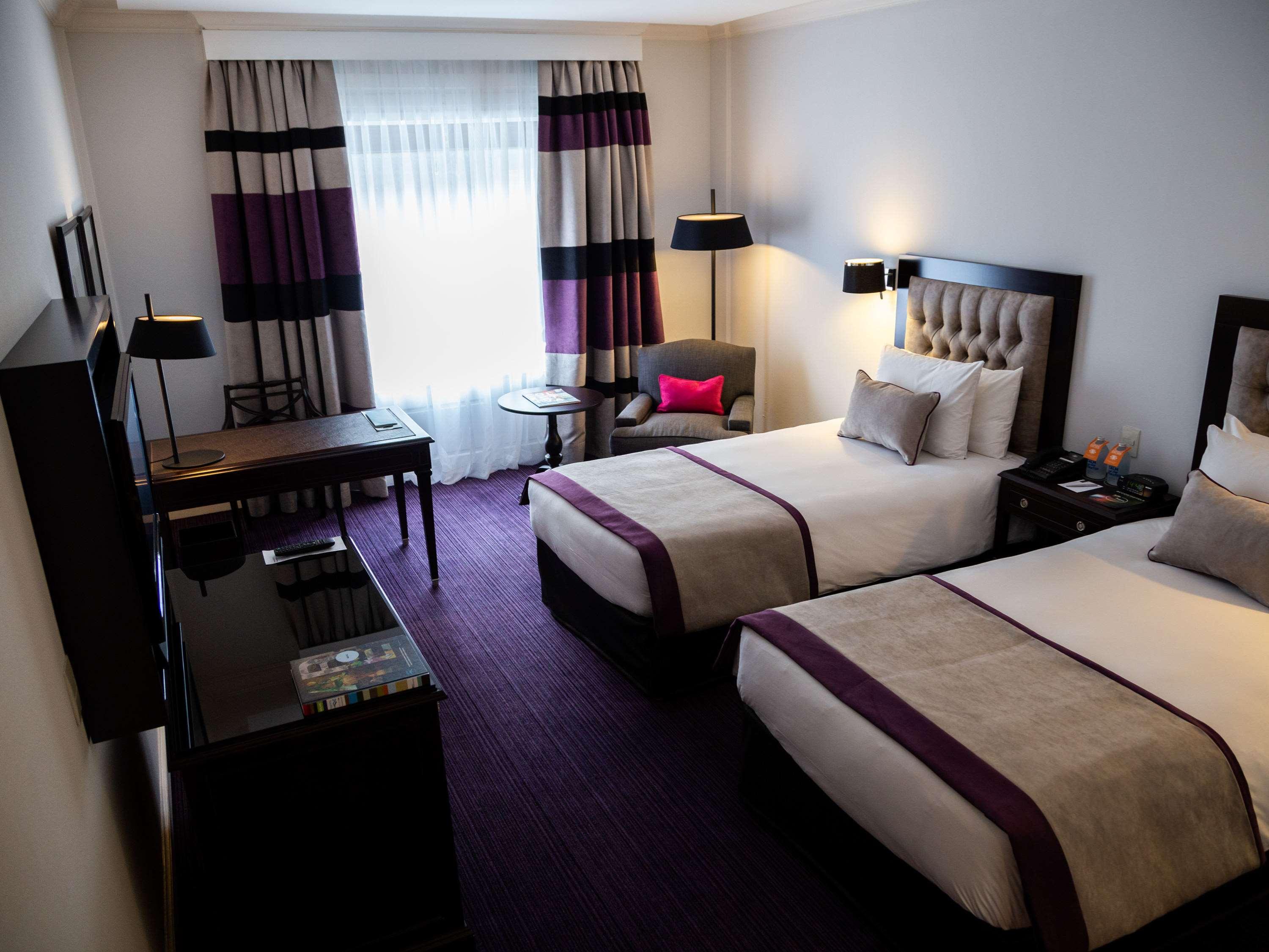 Twin Superior with Views