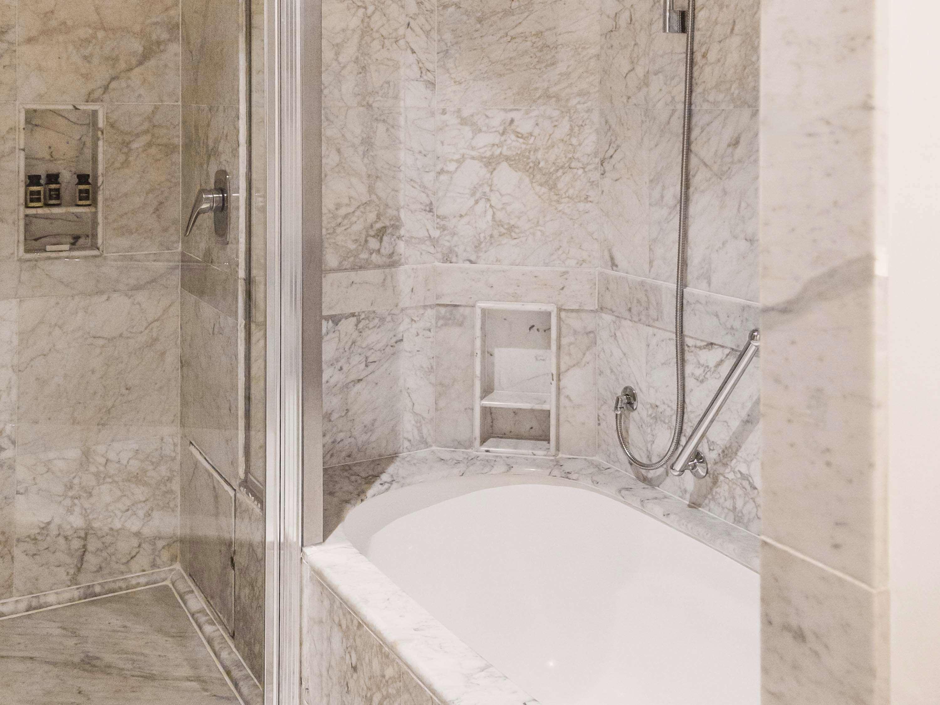 Twin Superior with Views