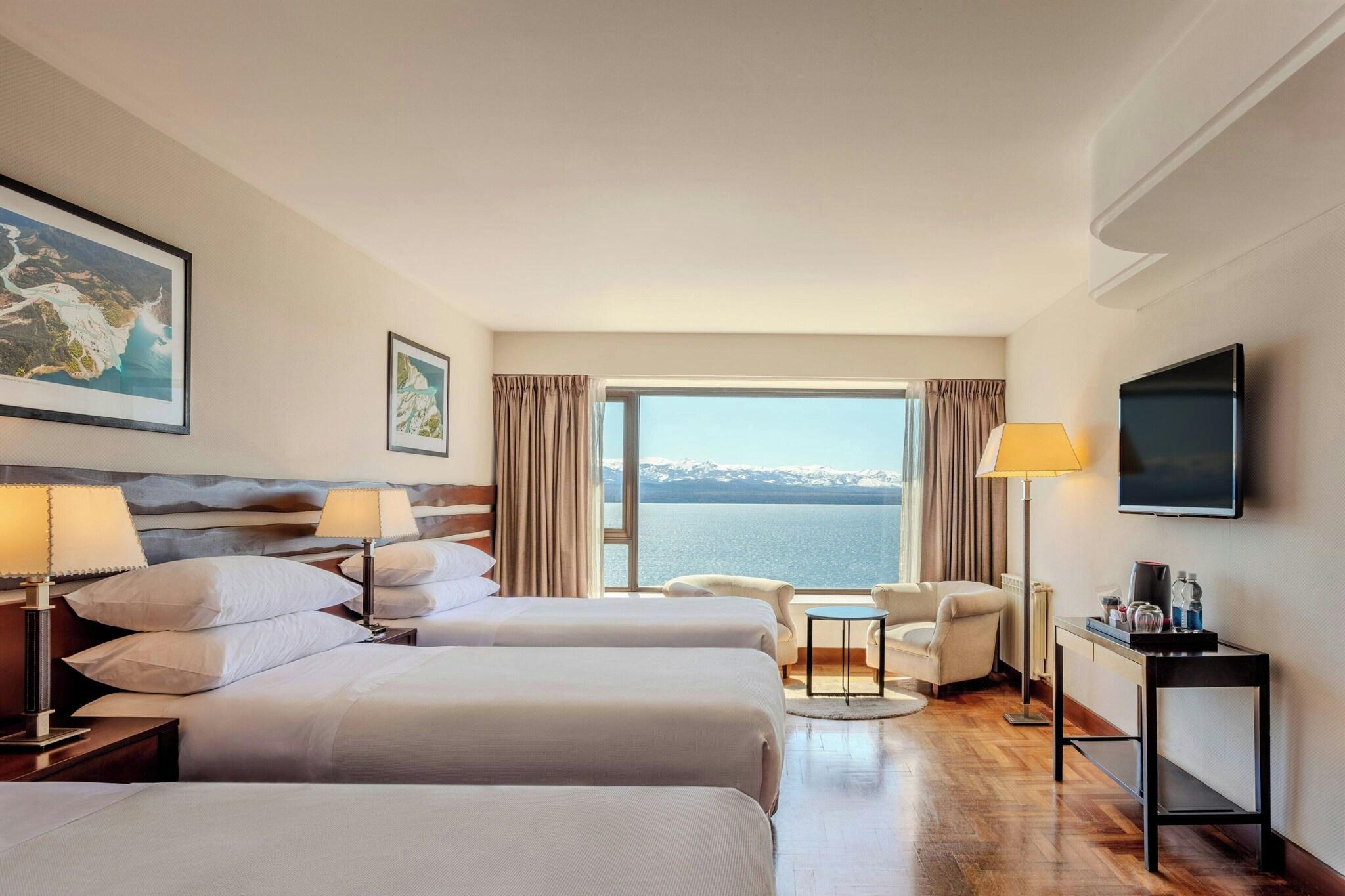 Triple Deluxe Lake View