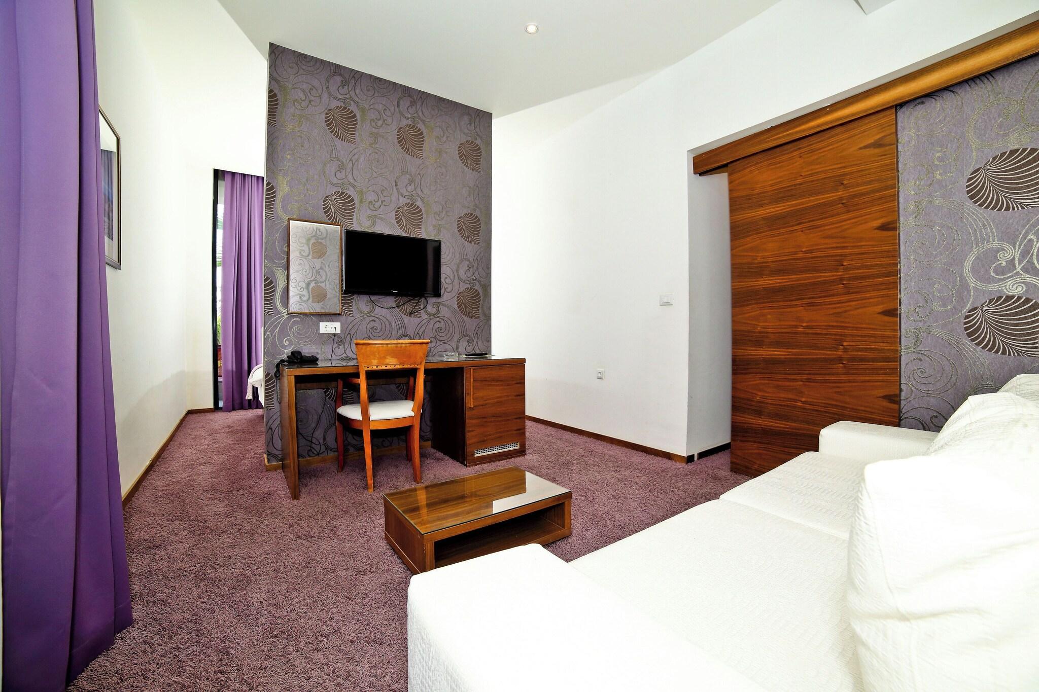 Quadruple Classic with Balcony